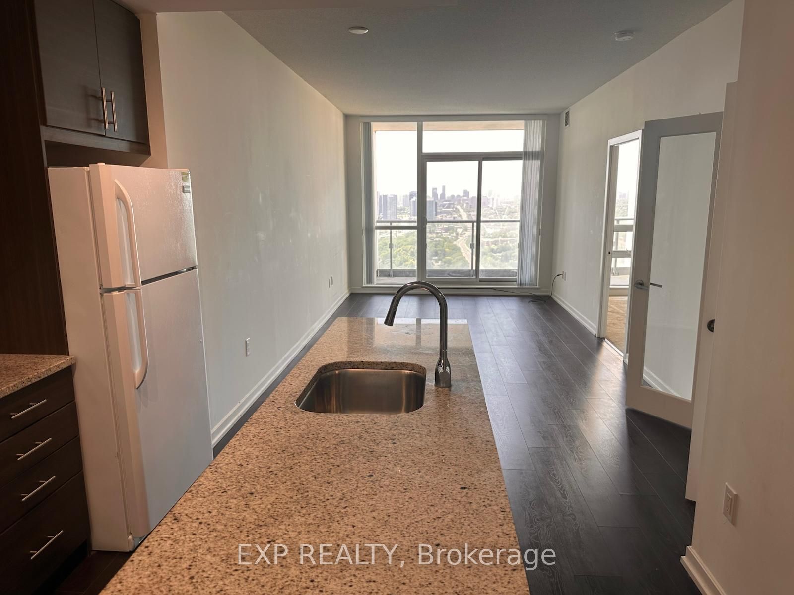 70 Forest Manor Road 2207, Toronto, ON M2J 0A9 photo 4