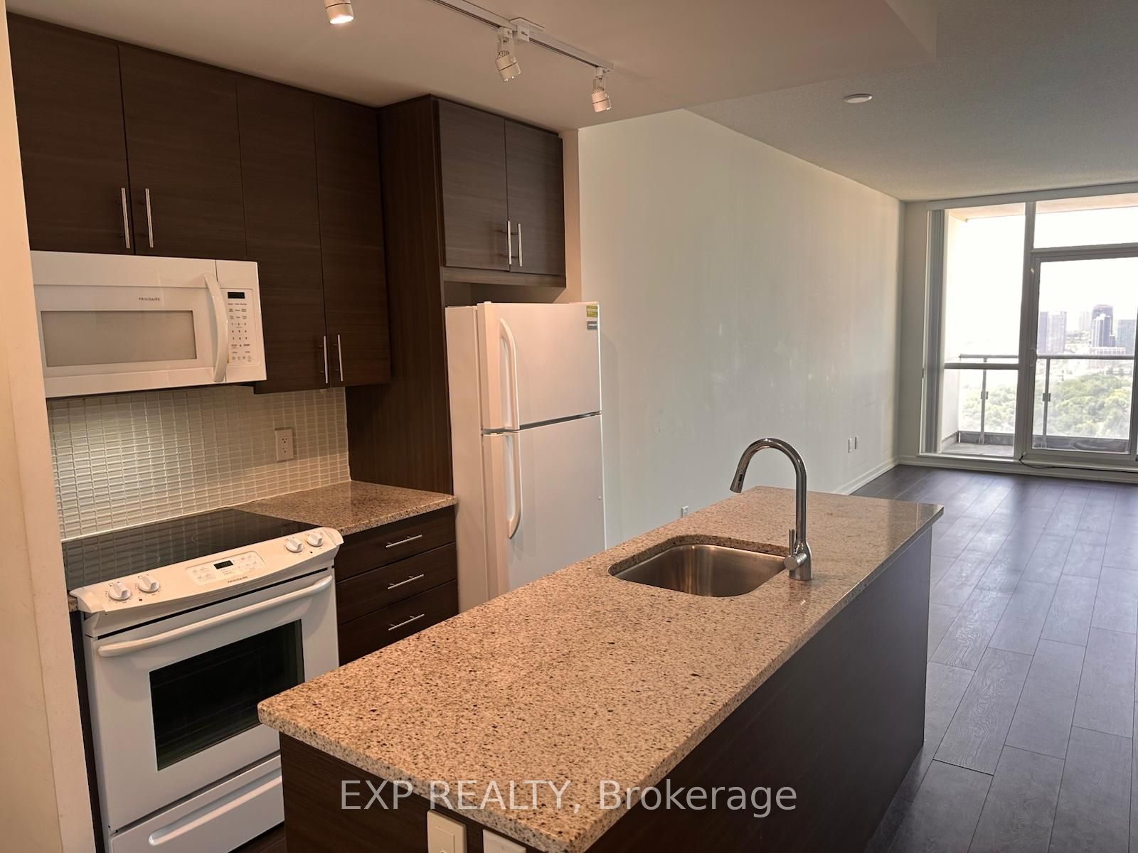 70 Forest Manor Road 2207, Toronto, ON M2J 0A9 photo 5