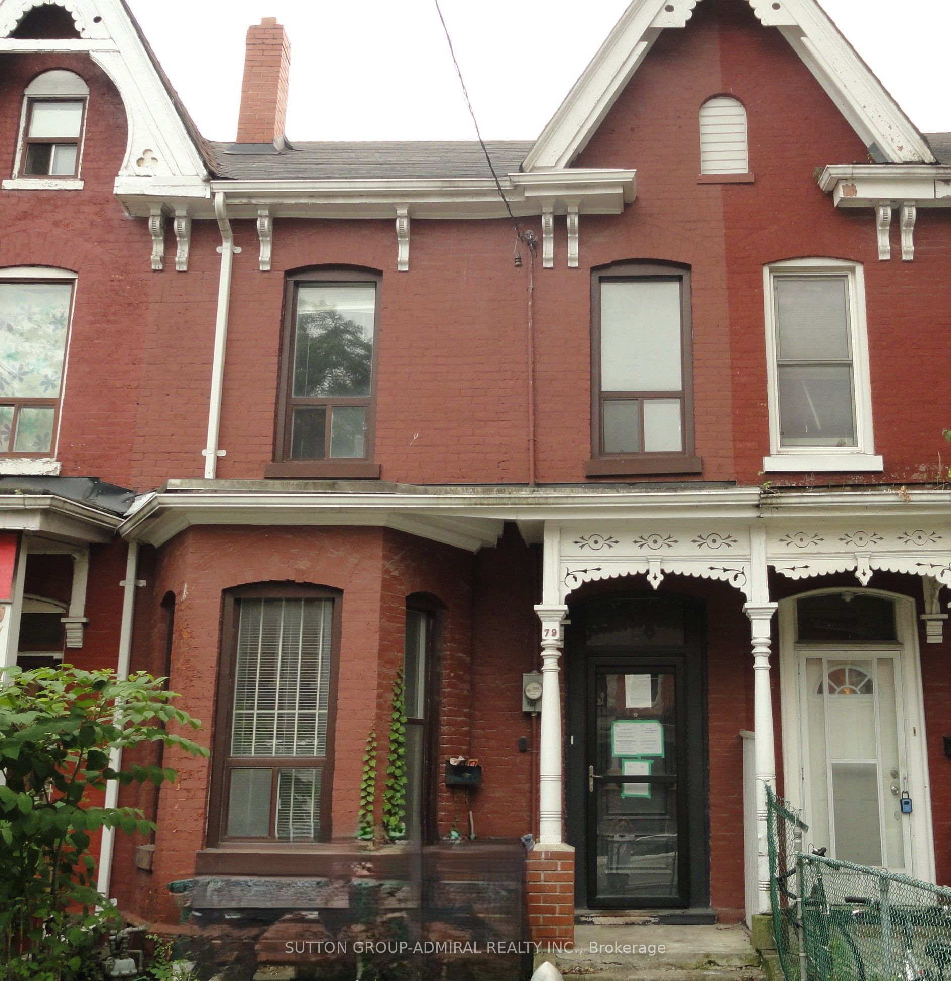 79 Baldwin Street, Toronto, ON M5T 1L5