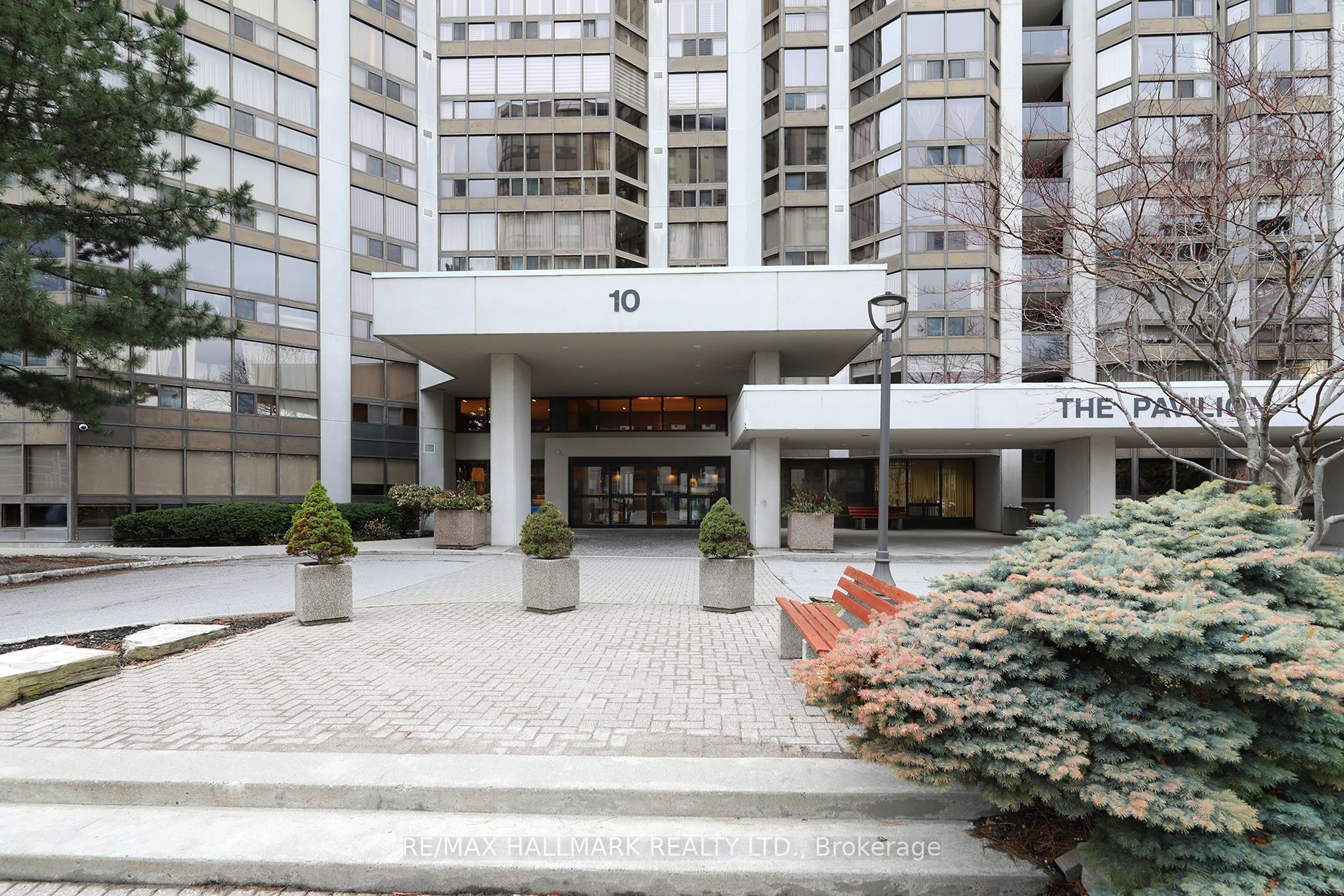 10 Kenneth Avenue 1704, Toronto, ON M2N 6K6 photo 4