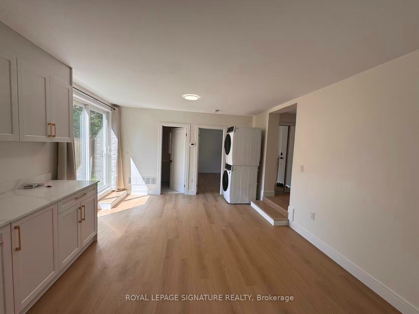 53 Bishop Avenue 1B, Toronto, ON M2M 1Z4 photo 5