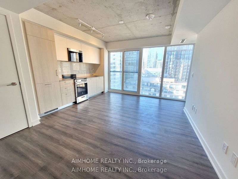 65 Mutual Street 1405, Toronto, ON M5B 0E5 photo 2