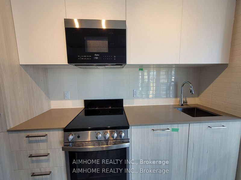 65 Mutual Street 1405, Toronto, ON M5B 0E5 photo 4