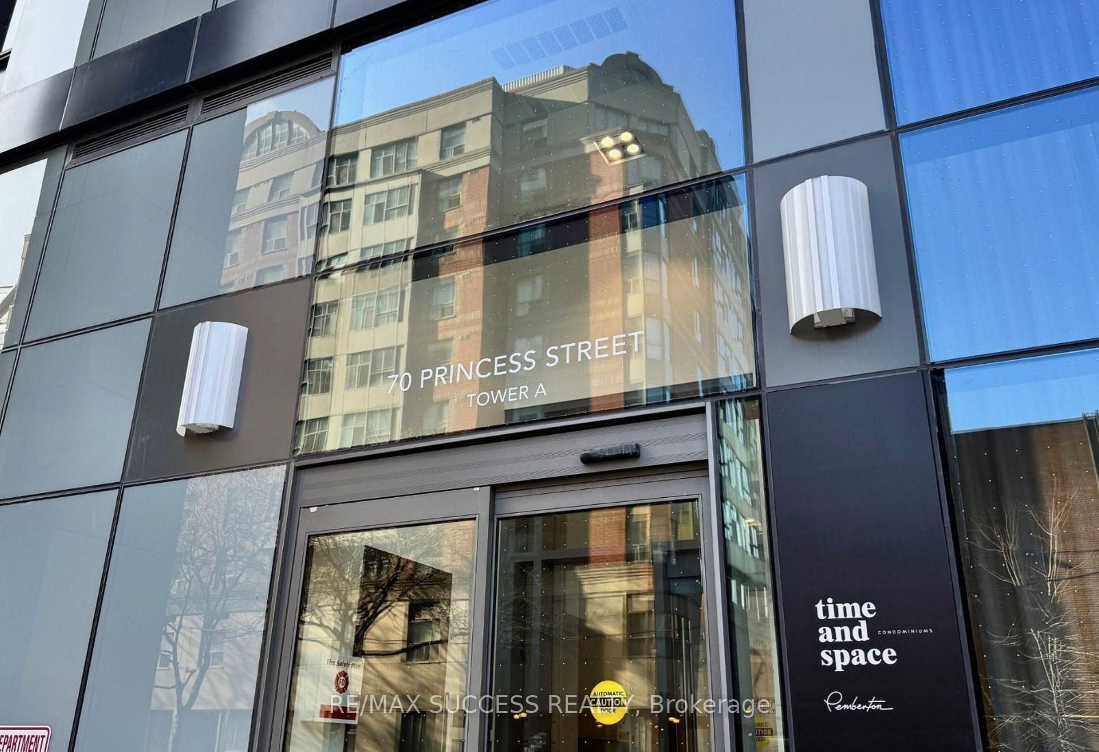 70 Princess Street 1925A, Toronto, ON M5A 0X6