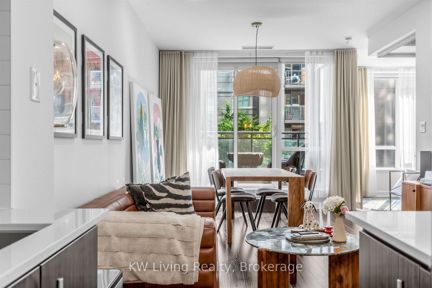1171 Queen Street W 305, Toronto, ON M6J 0A5 photo 5