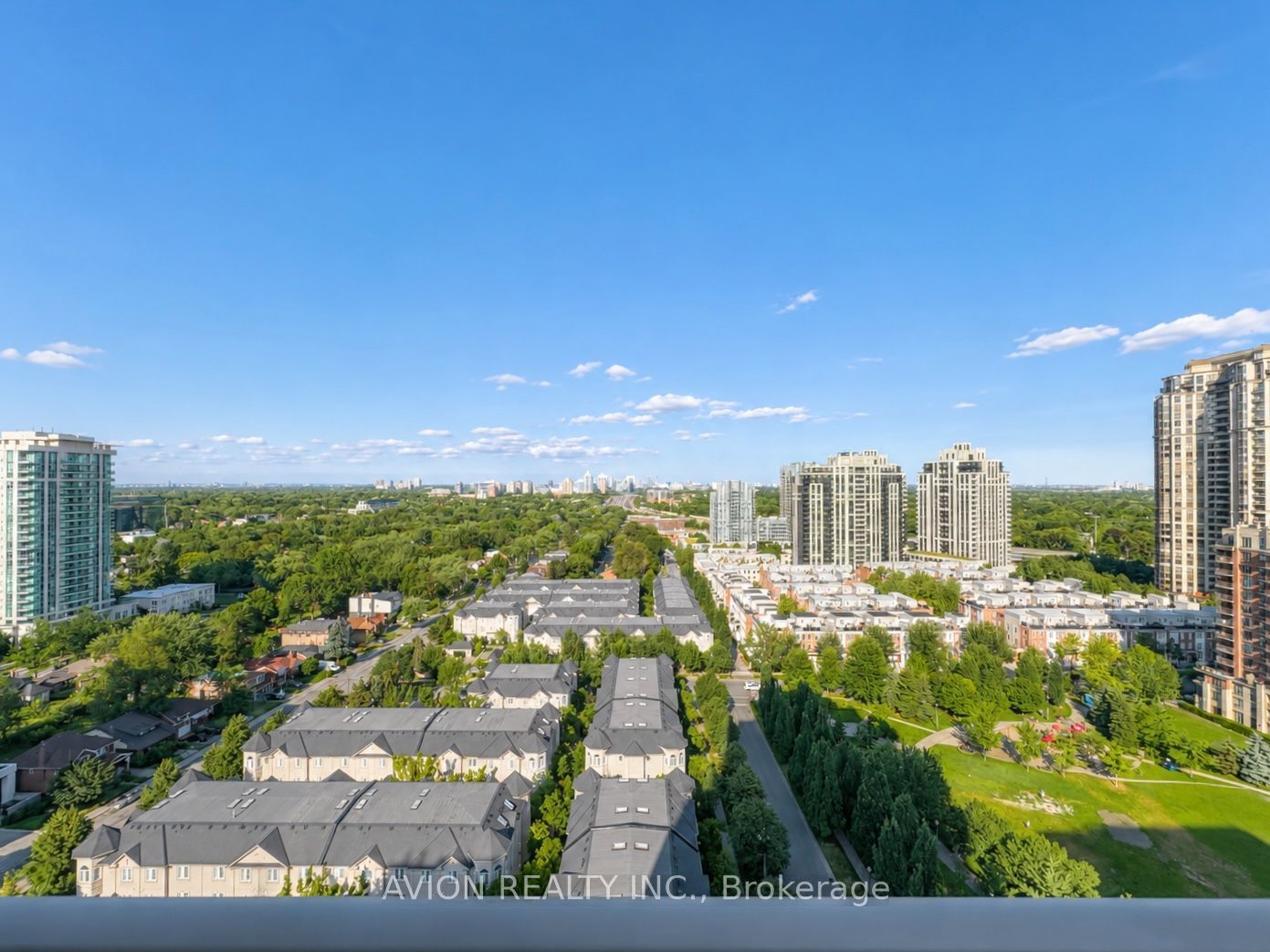 16 Harrison Garden Boulevard 1909, Toronto, ON M2N 7J7 photo 5