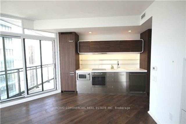 45 Charles Street E 4802, Toronto, ON M4Y 1S2 photo 3