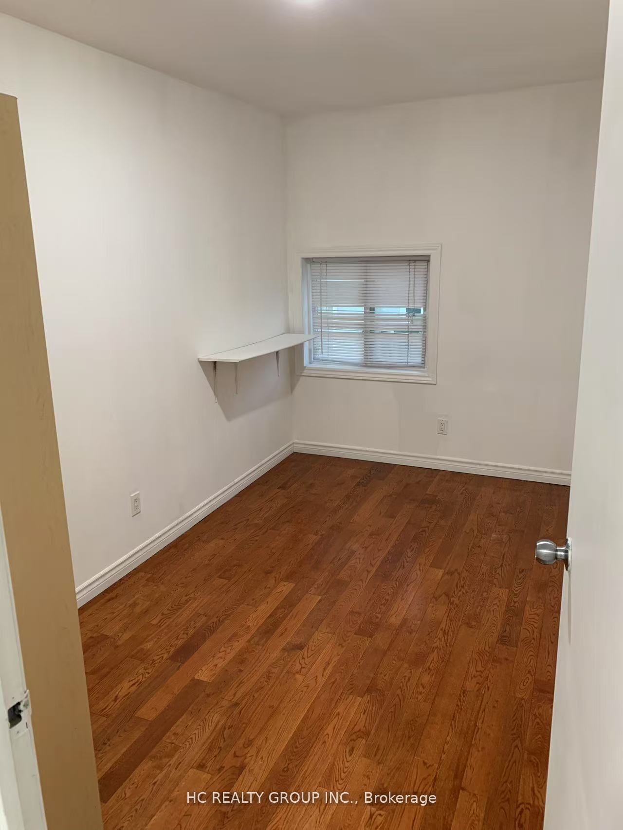 562 Bathurst Street, Toronto, ON M5S 2P9 photo 3