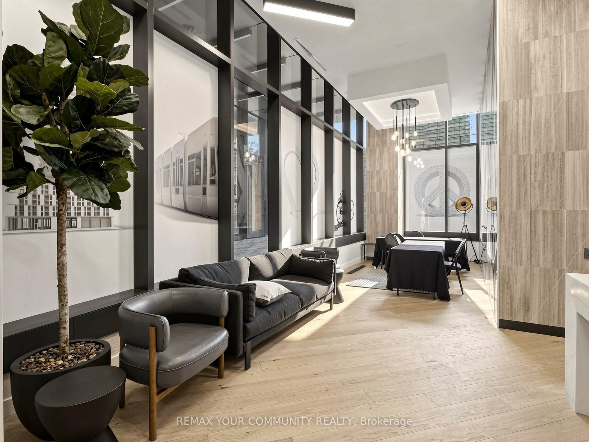 35 Parliament Street 2504, Toronto, ON M5A 2Y5 photo 4