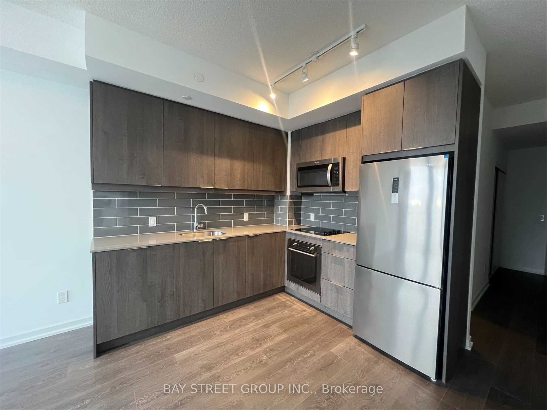 32 Forest Manor Road 1109, Toronto, ON M2J 0H2