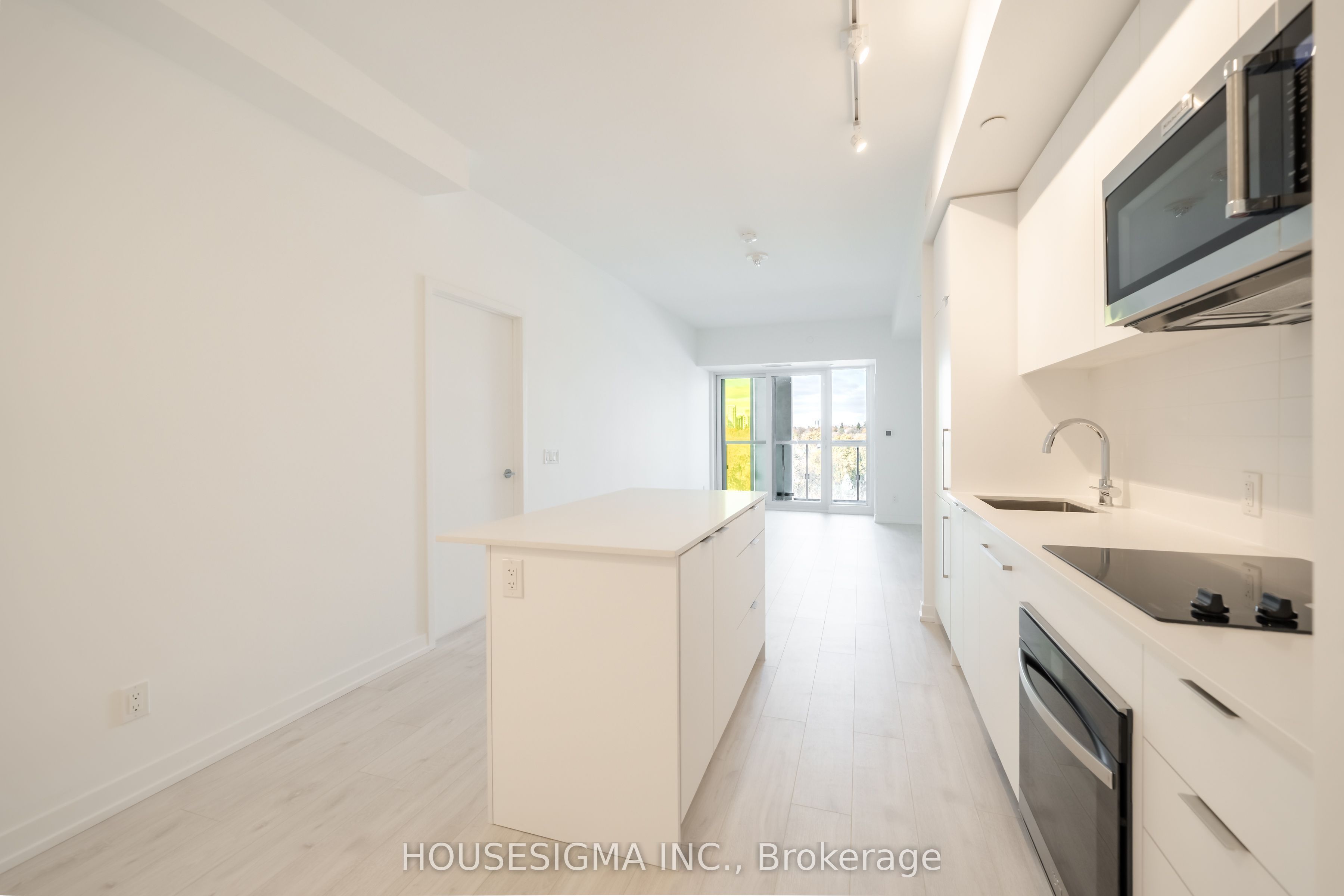 181 Sheppard Avenue E 703, Toronto, ON M2N 0L9 photo 5