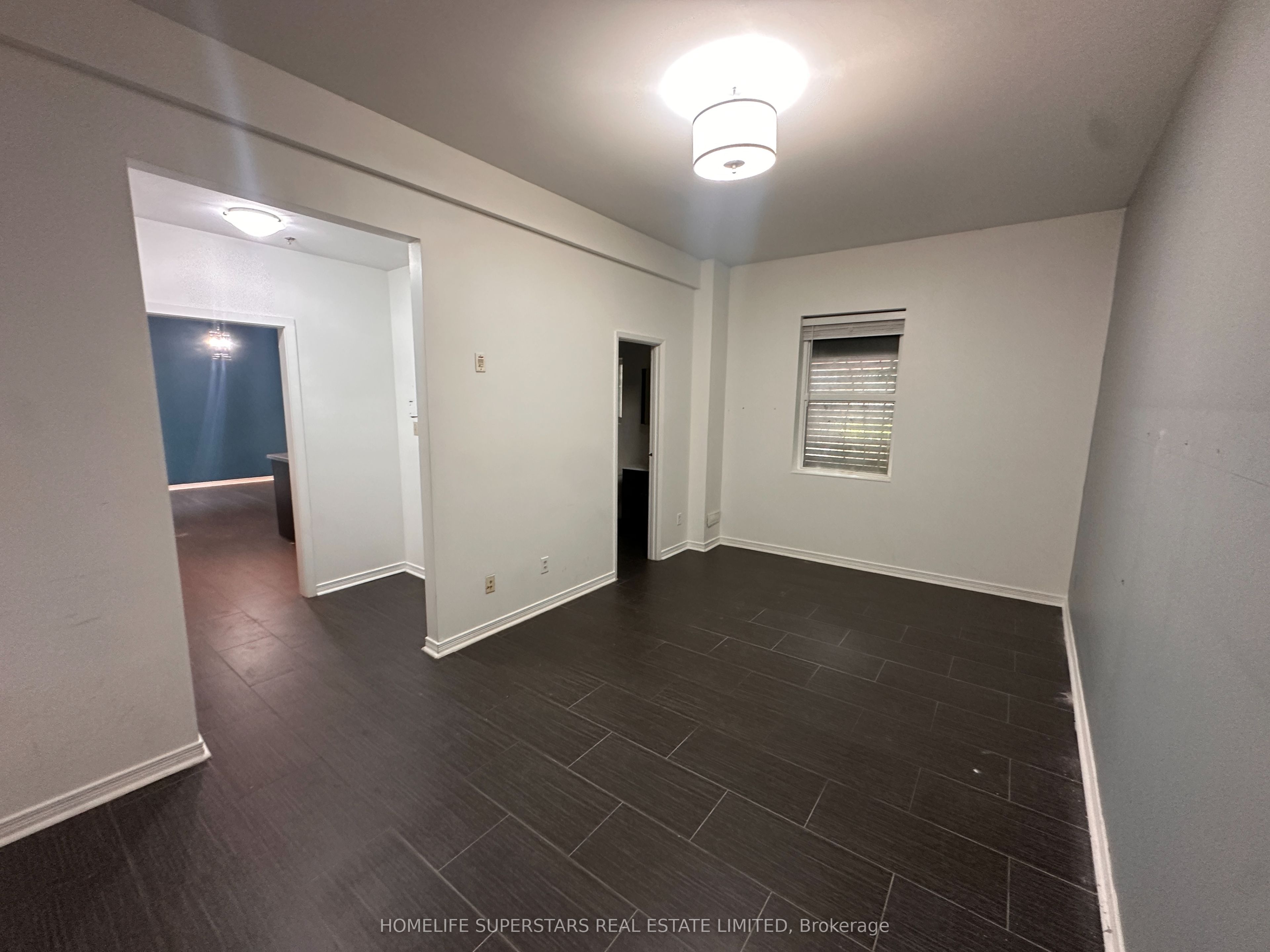 38 Kensington Place 207, Toronto, ON M5T 2J9 photo 4
