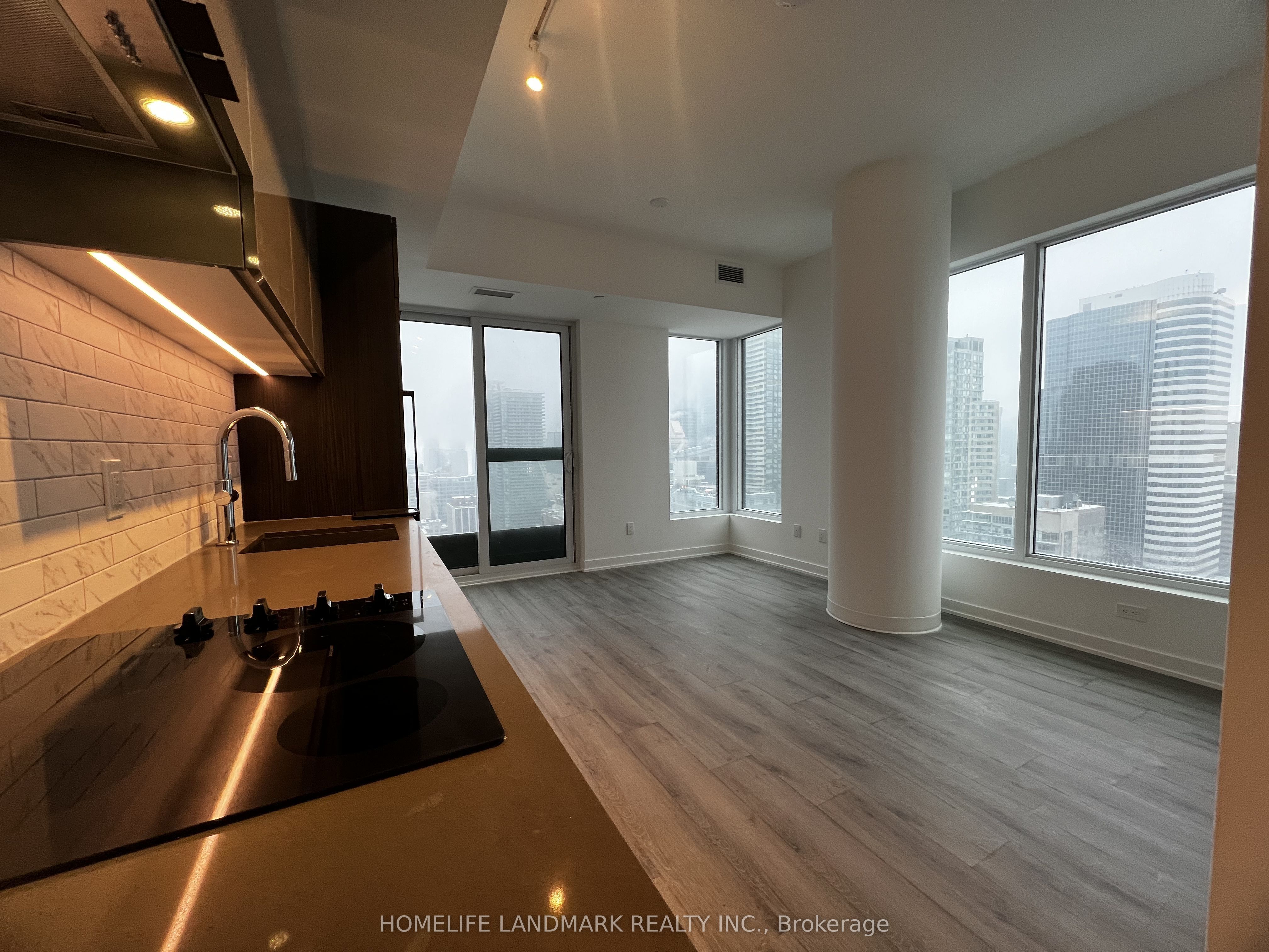 252 Church Street 3315, Toronto, ON M5B 0E6