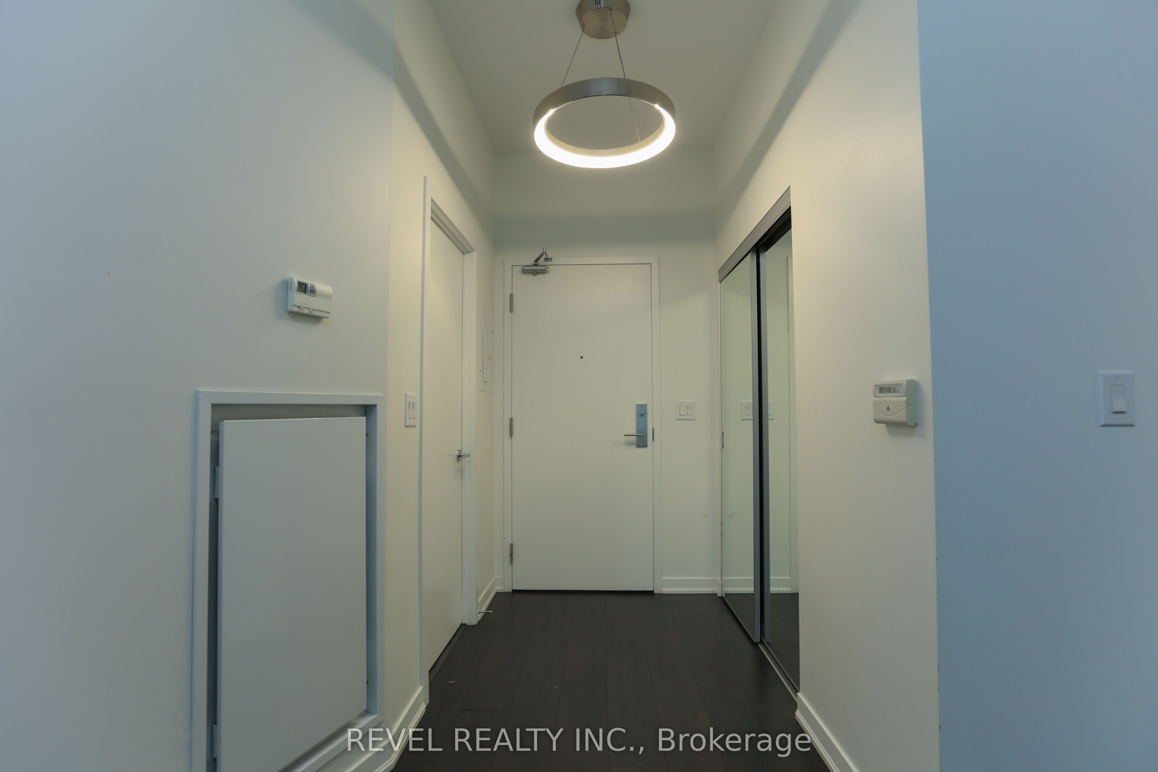 150 East Liberty Street PH3, Toronto, ON M6K 3R5 photo 4