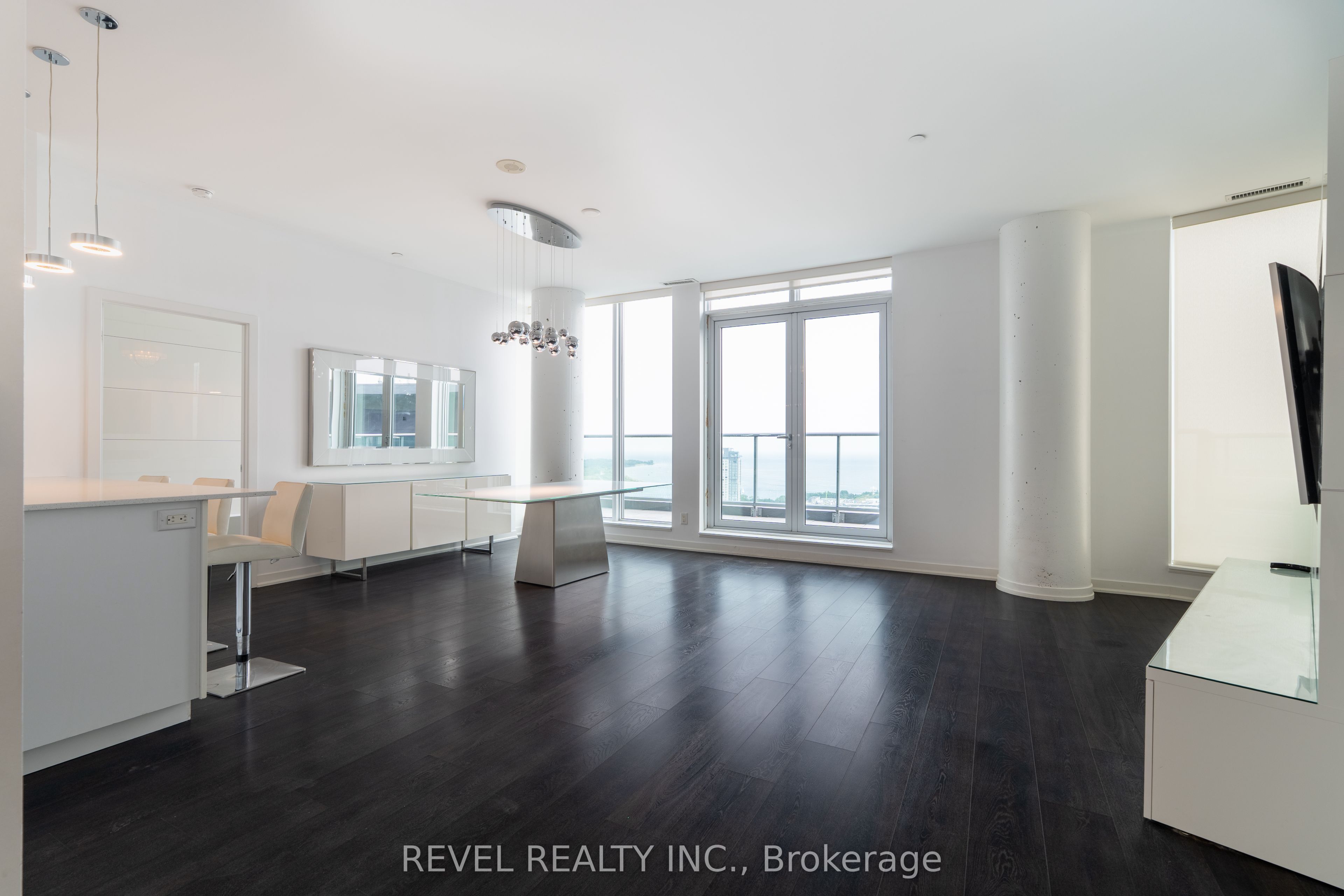 150 East Liberty Street PH3, Toronto, ON M6K 3R5 photo 5