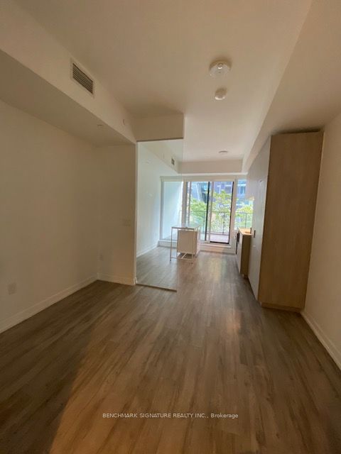 77 Shuter Street 209, Toronto, ON M5B 0B8 photo 2