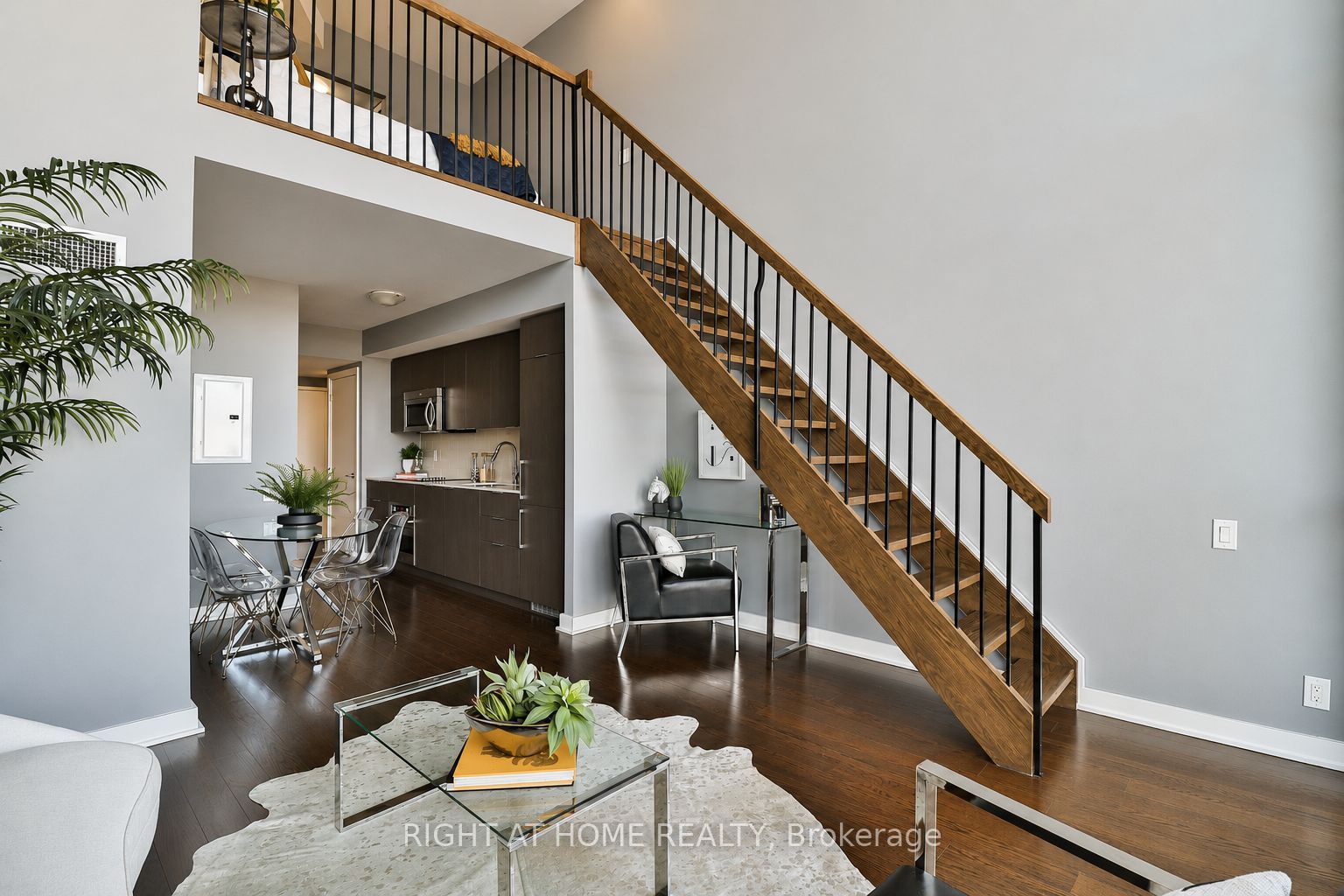 5 Hanna Avenue 612, Toronto, ON M6K 0B3 photo 5