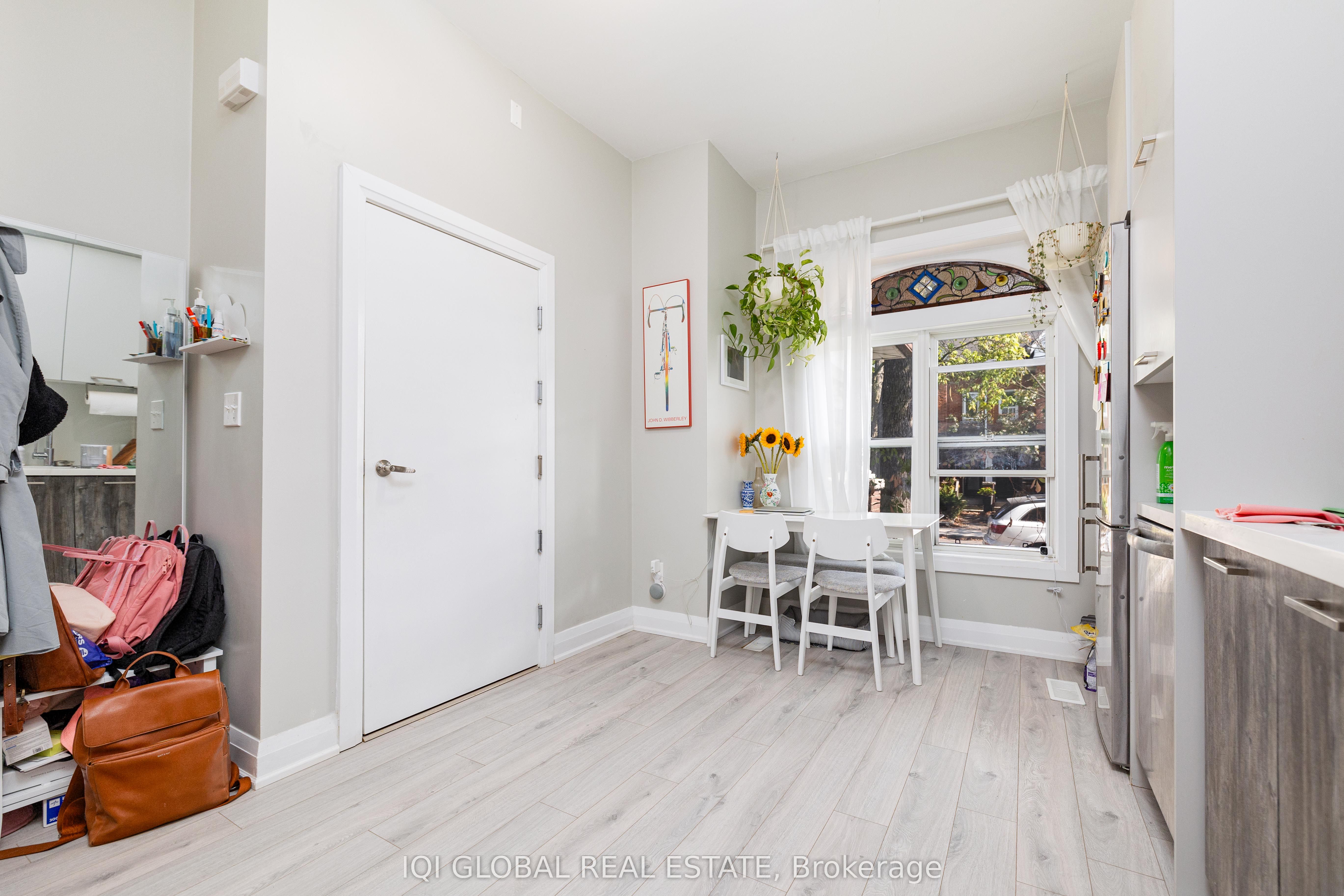 142 Grace Street Main, Toronto, ON M6J 2S2 photo 4