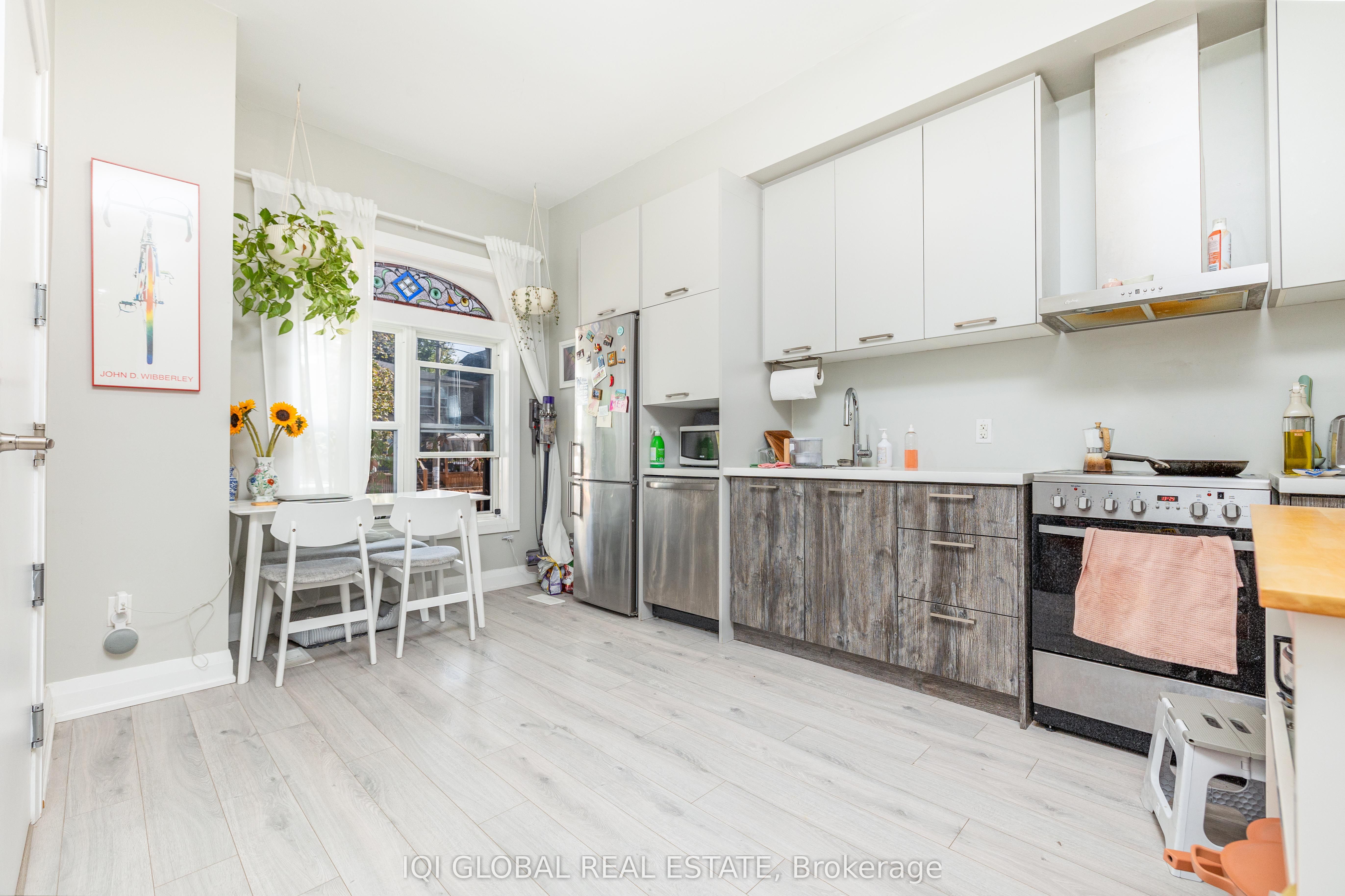 142 Grace Street Main, Toronto, ON M6J 2S2 photo 5