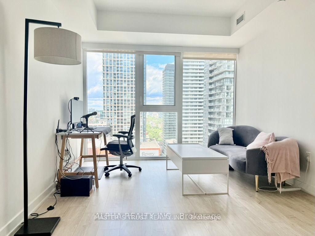 357 King Street W 2002, Toronto, ON M5V 0S7 photo 3