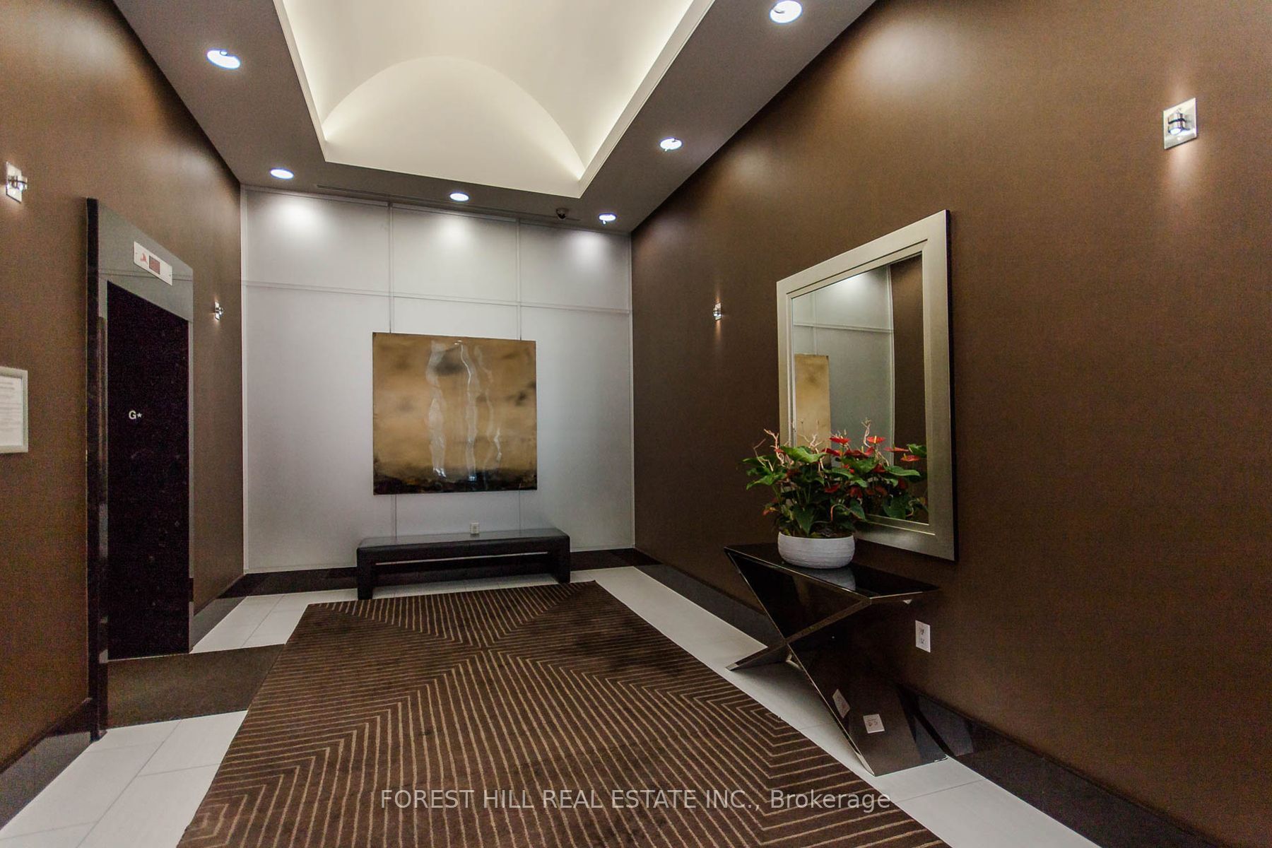 21 Balmuto Street 1002, Toronto, ON M4Y 1W4 photo 4
