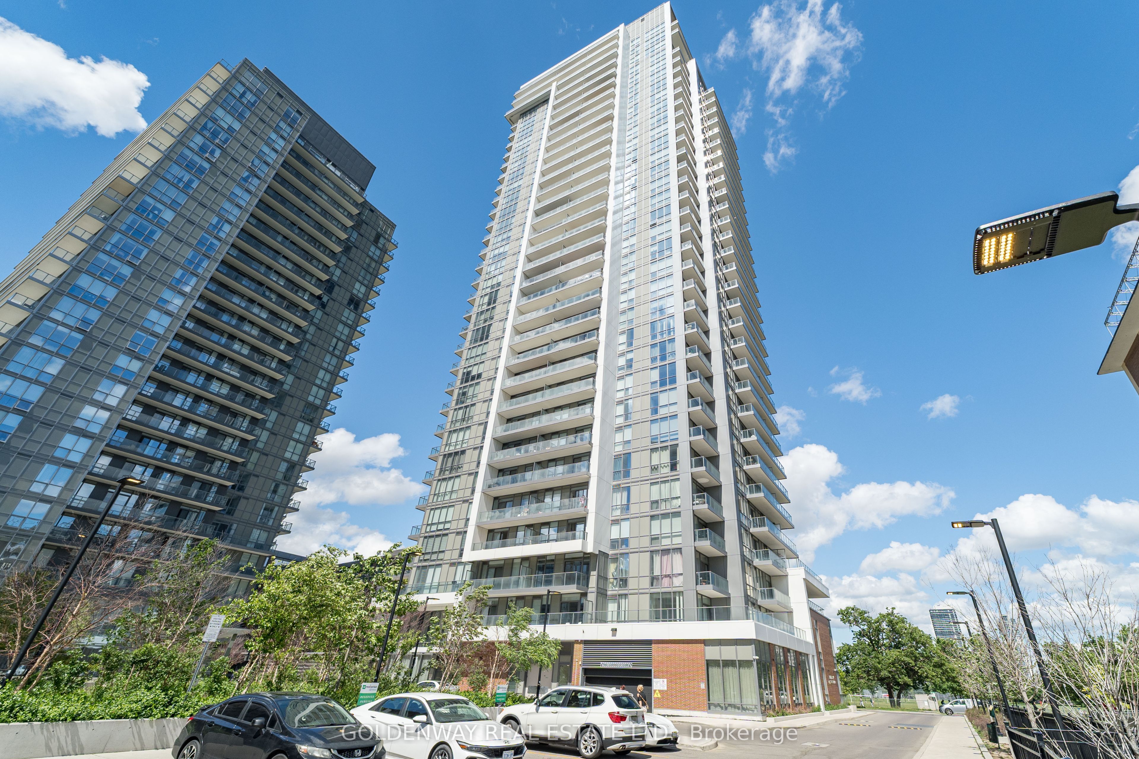 32 Forest Manor Road 2809, Toronto, ON M2J 1M5
