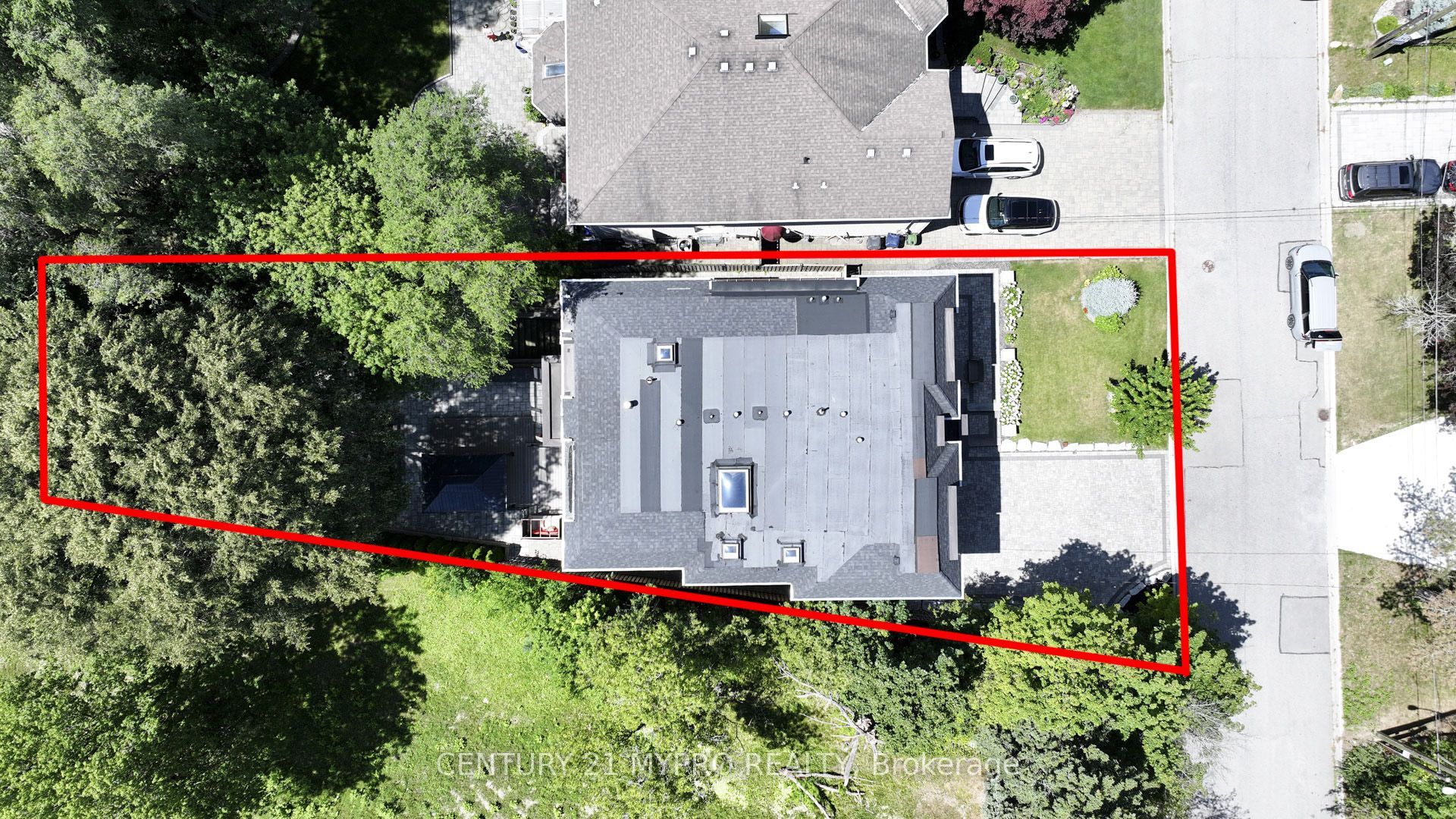 5 Glenelia Avenue, Toronto, ON M2M 2K6 photo 4