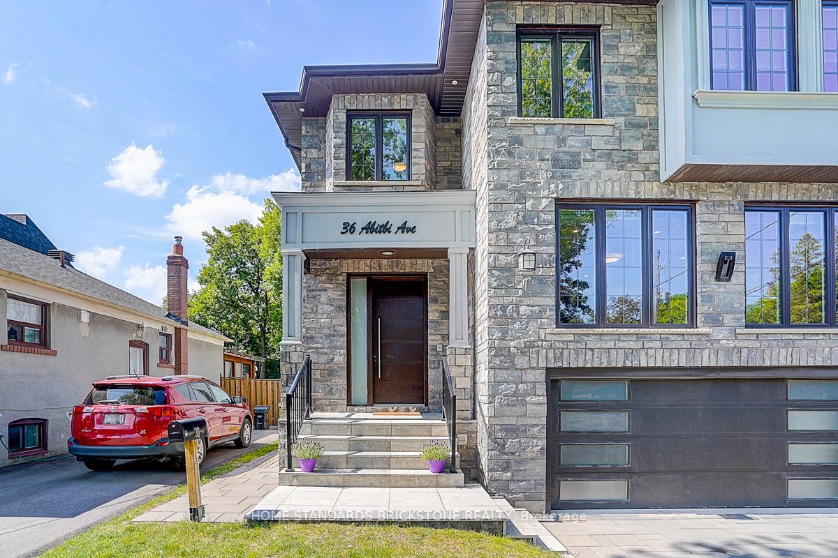 36 Abitibi Avenue, Toronto, ON M2M 2V1 photo 3