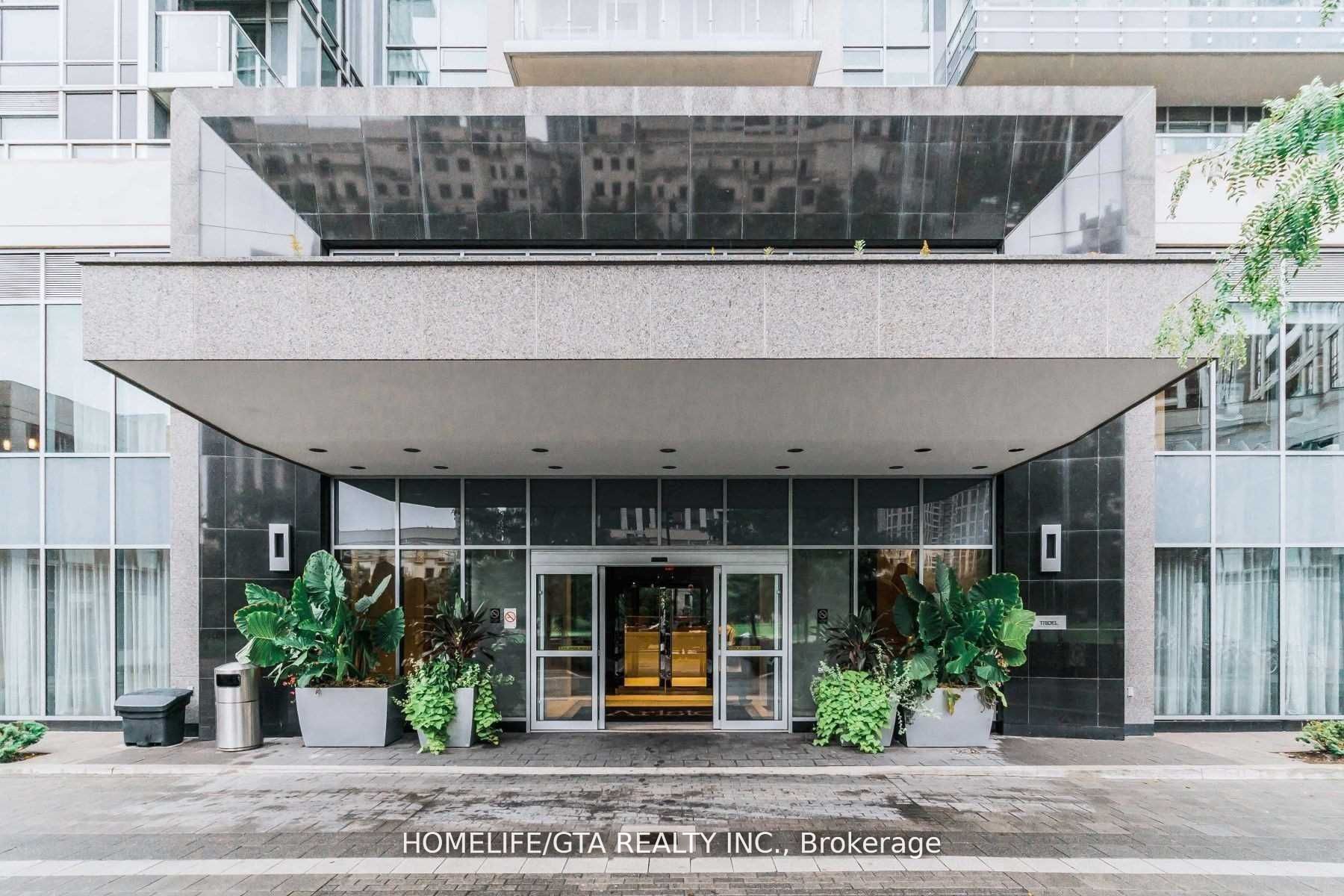 120 Harrison Garden Boulevard 428, Toronto, ON M2N 0H1 photo 2