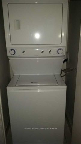 72 Esther Shiner Boulevard 1711, Toronto, ON M4A 0C4 photo 4