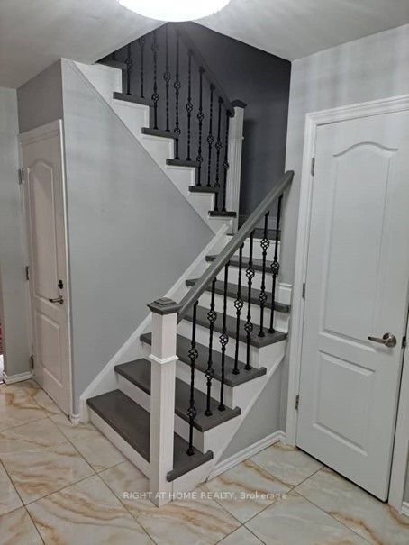 148 Sexton Crescent, Toronto, ON M2H 2L6 photo 5