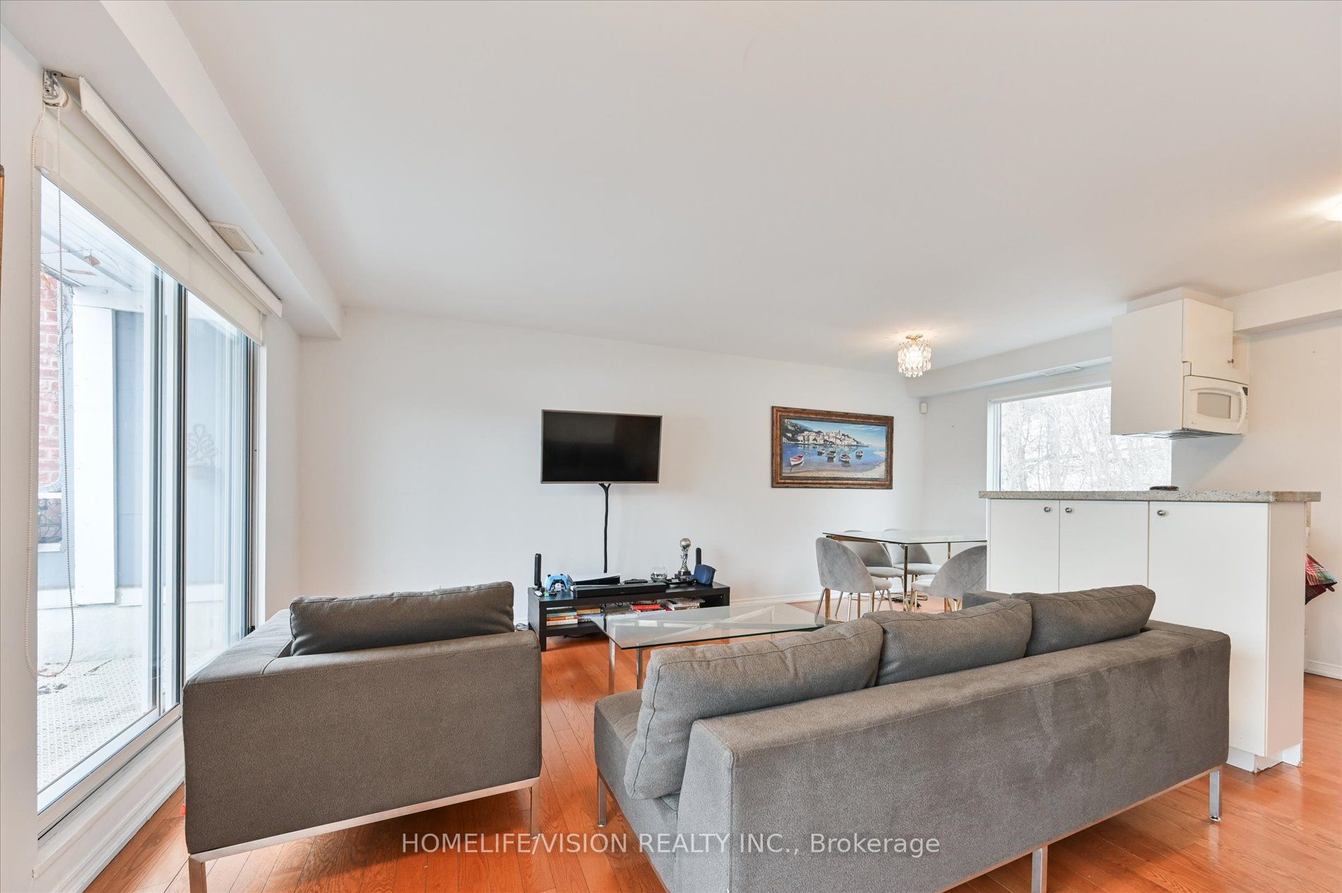 400 Summerhill Avenue 2nd Flr, Toronto, ON M4W 2E4 photo 5
