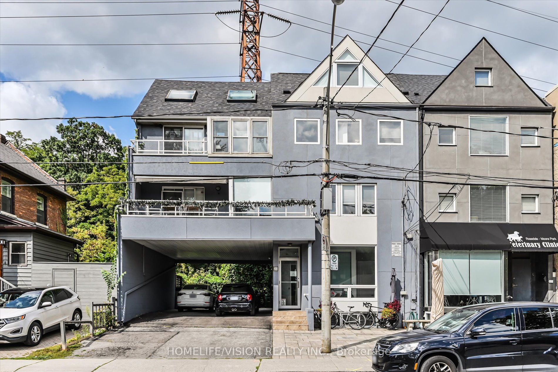 400 Summerhill Avenue 3rd Flr, Toronto, ON M4W 2E4