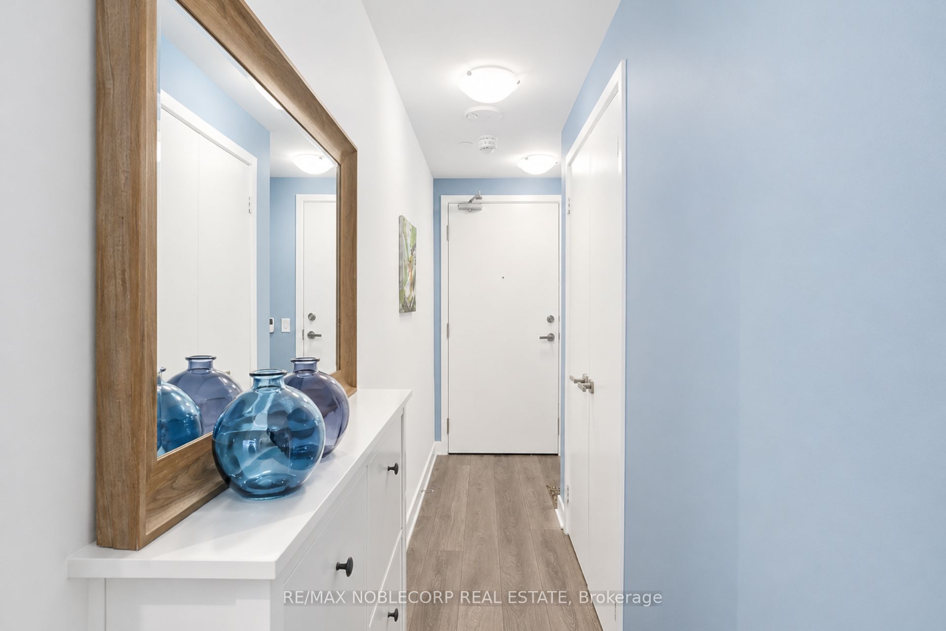 195 Redpath Avenue 1914, Toronto, ON M4P 0E4 photo 4