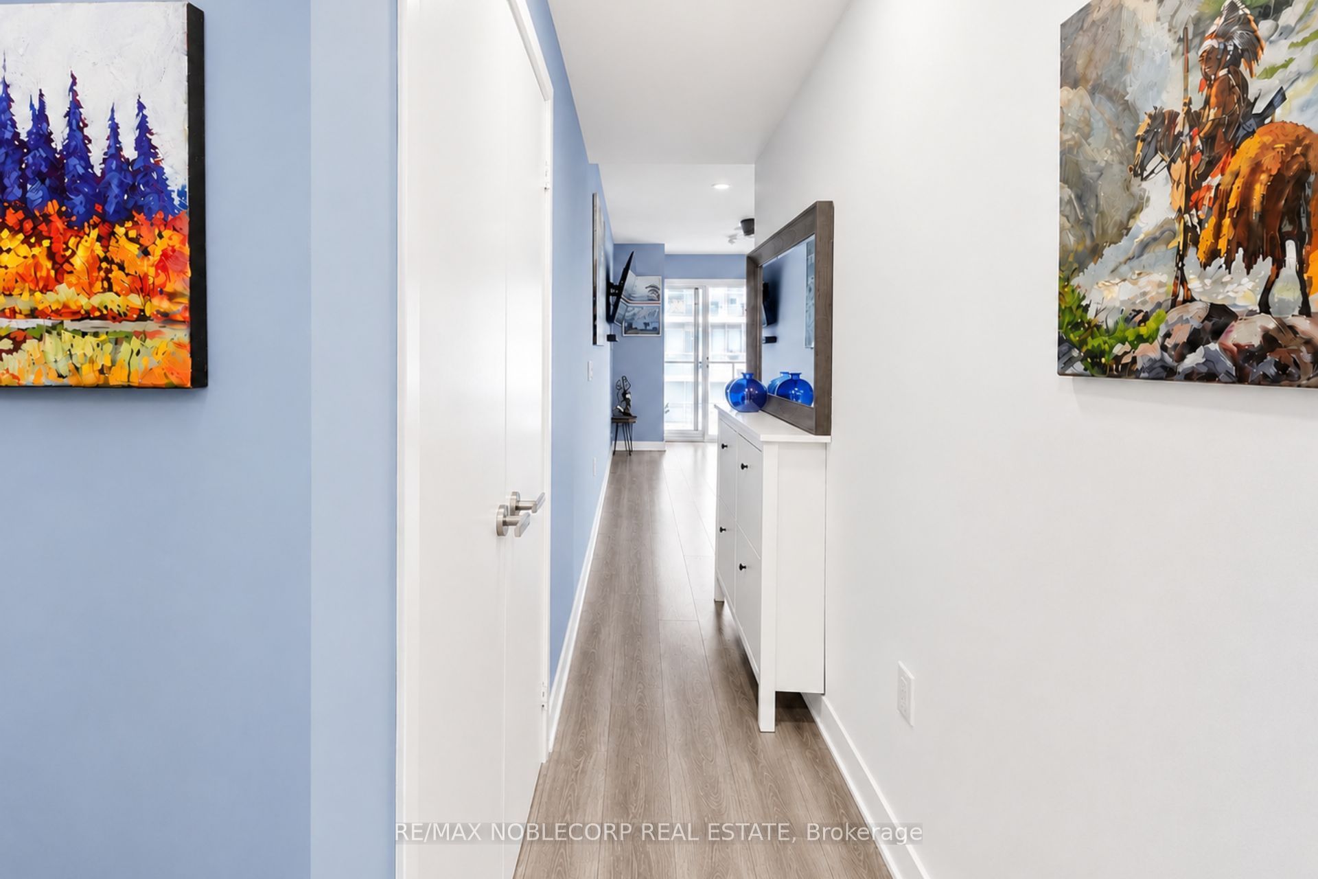 195 Redpath Avenue 1914, Toronto, ON M4P 0E4 photo 5