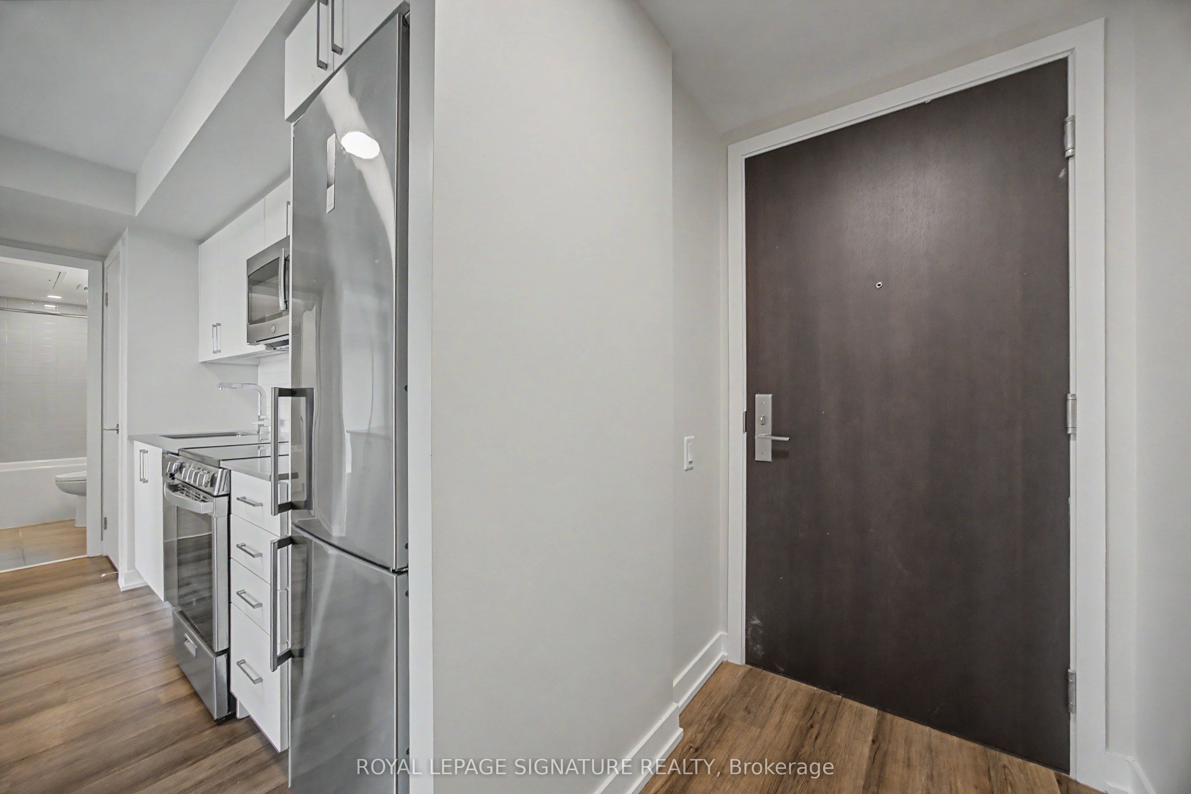 38 Monte Kwinter Court 522, Toronto, ON M3H 0E2