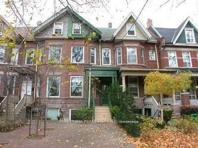 97 Brunswick Avenue Main, Toronto, ON M5S 2L8