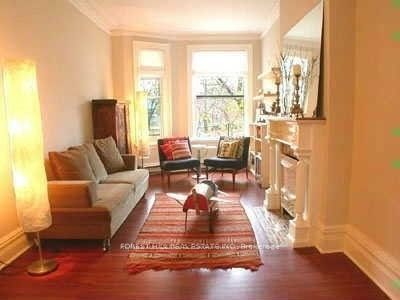 97 Brunswick Avenue Main, Toronto, ON M5S 2L8 photo 2
