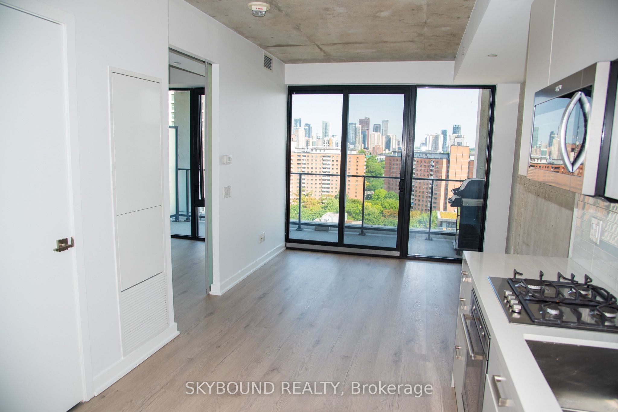 55 Ontario Street 1602, Toronto, ON M5A 0T8 photo 3