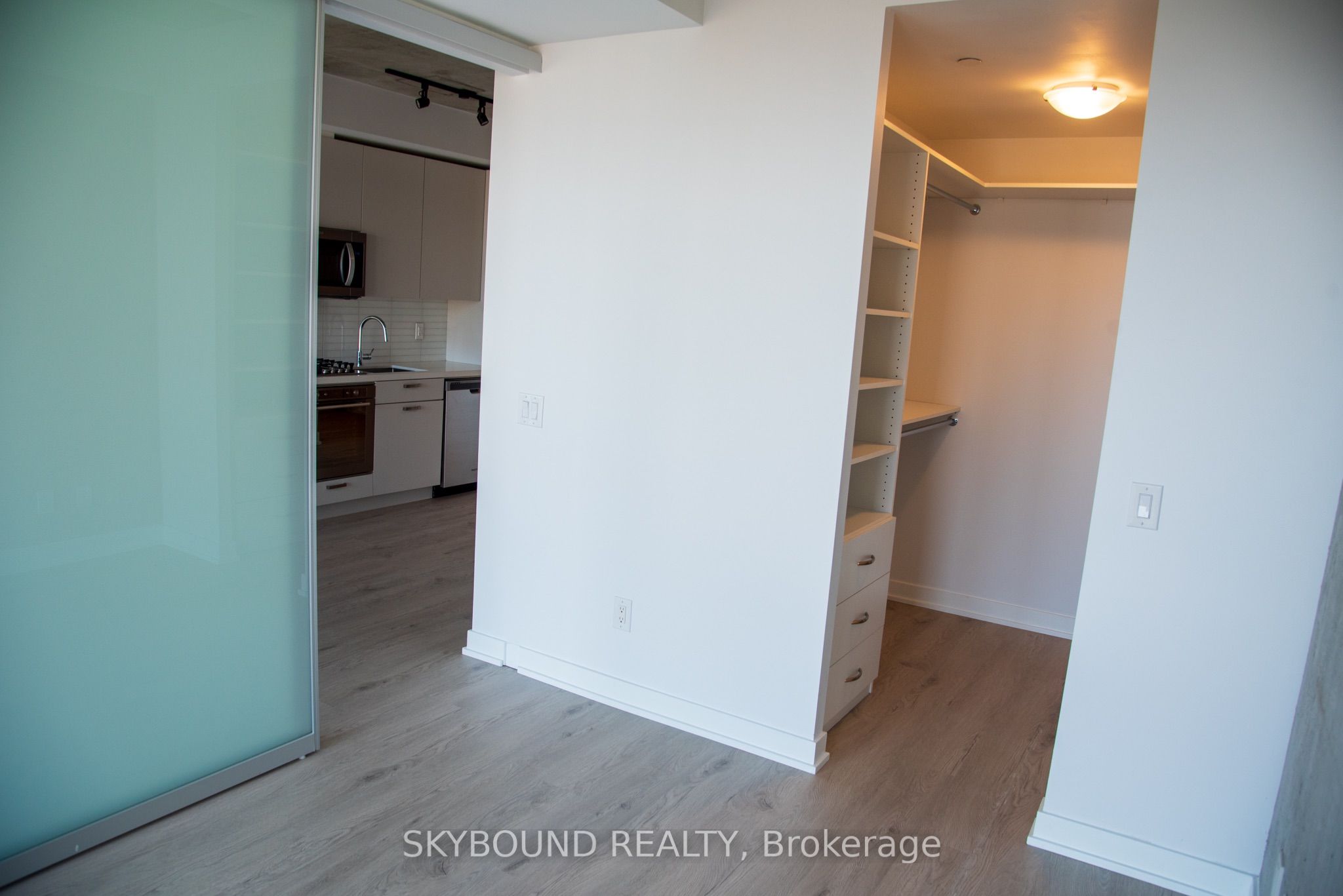 55 Ontario Street 1602, Toronto, ON M5A 0T8 photo 5