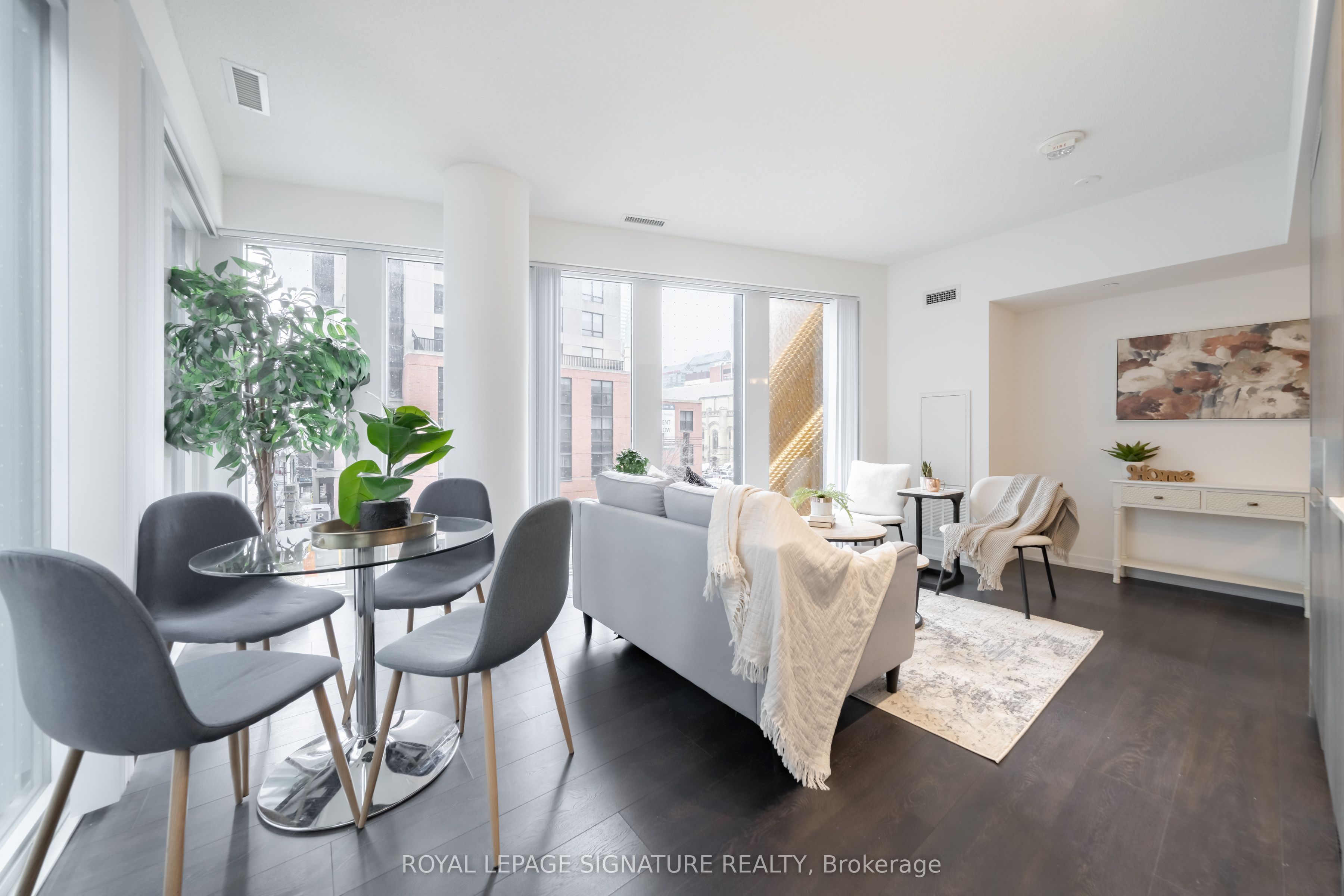 60 Shuter Street 203, Toronto, ON M5B 1A8