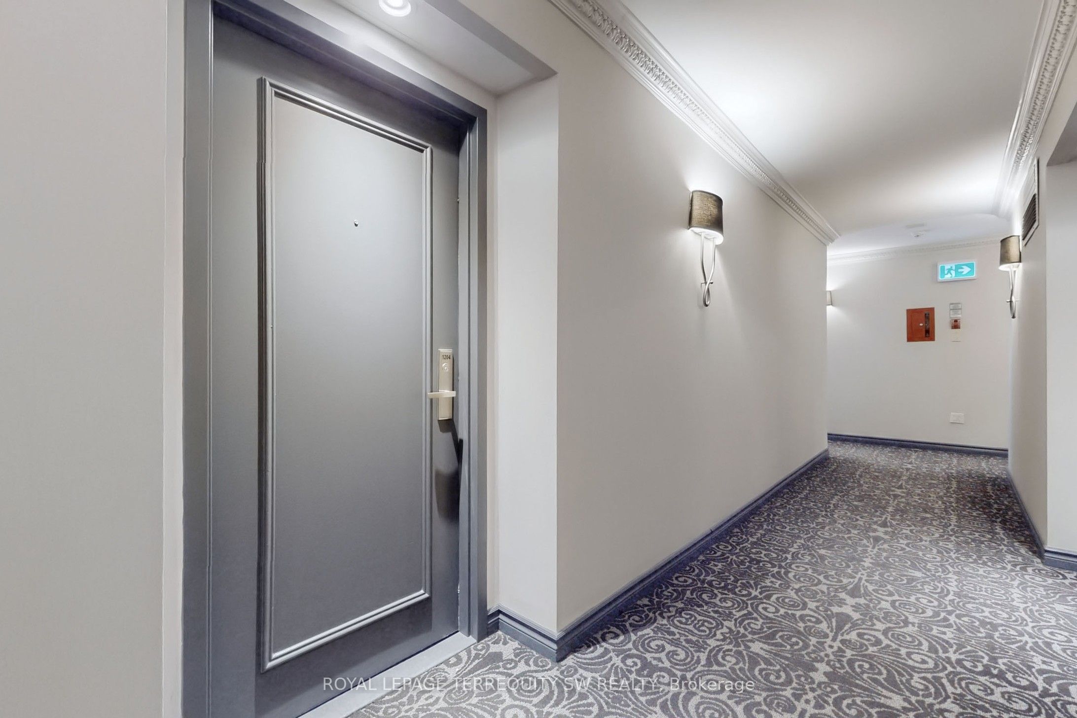 71 Simcoe Street 2001, Toronto, ON M5J 2S9 photo 3