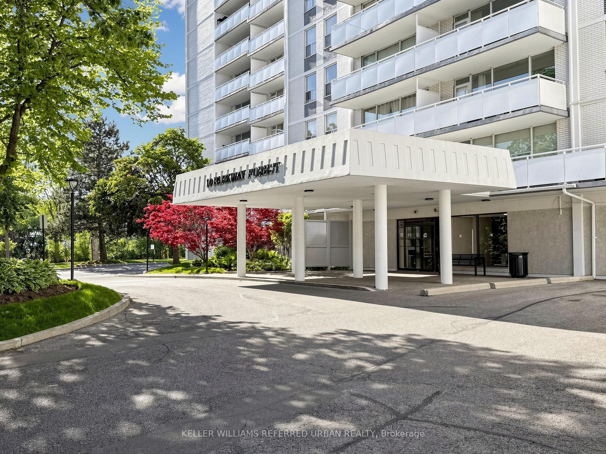 10 Parkway Forest Drive 1111, Toronto, ON M2J 1L3 photo 2