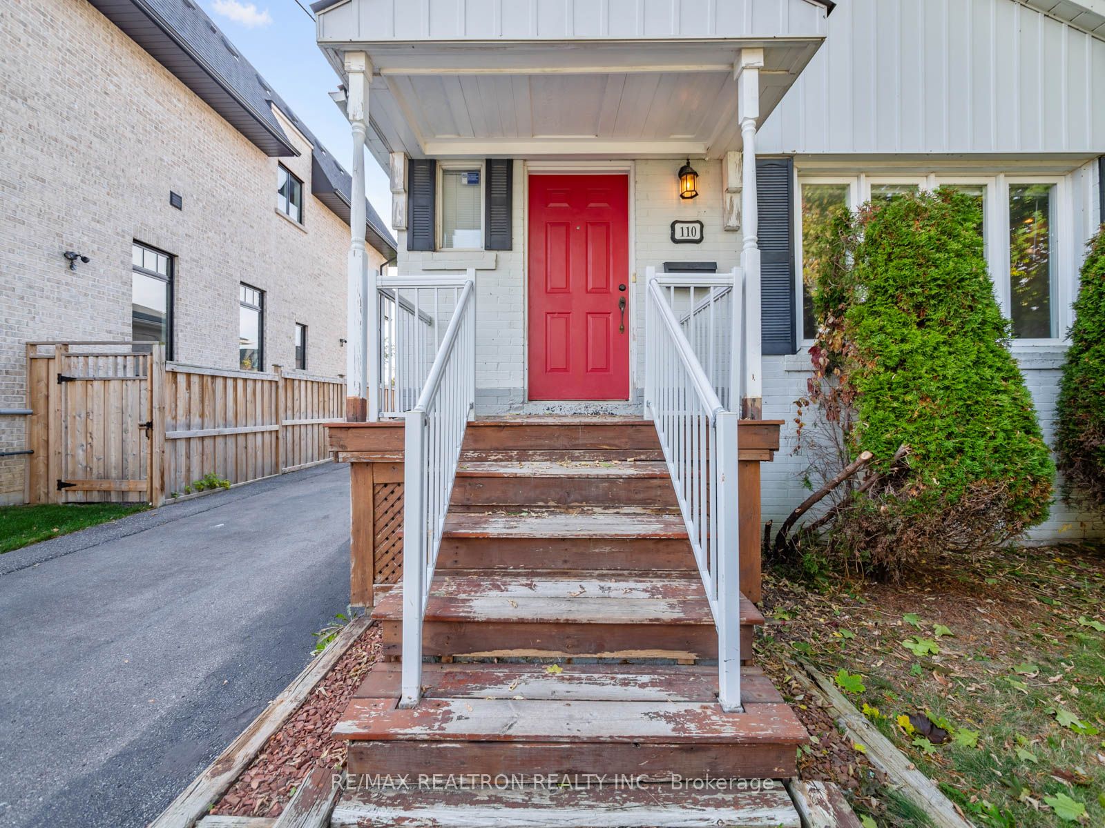 110 Gorman Park Road, Toronto, ON M3H 3K8 photo 3