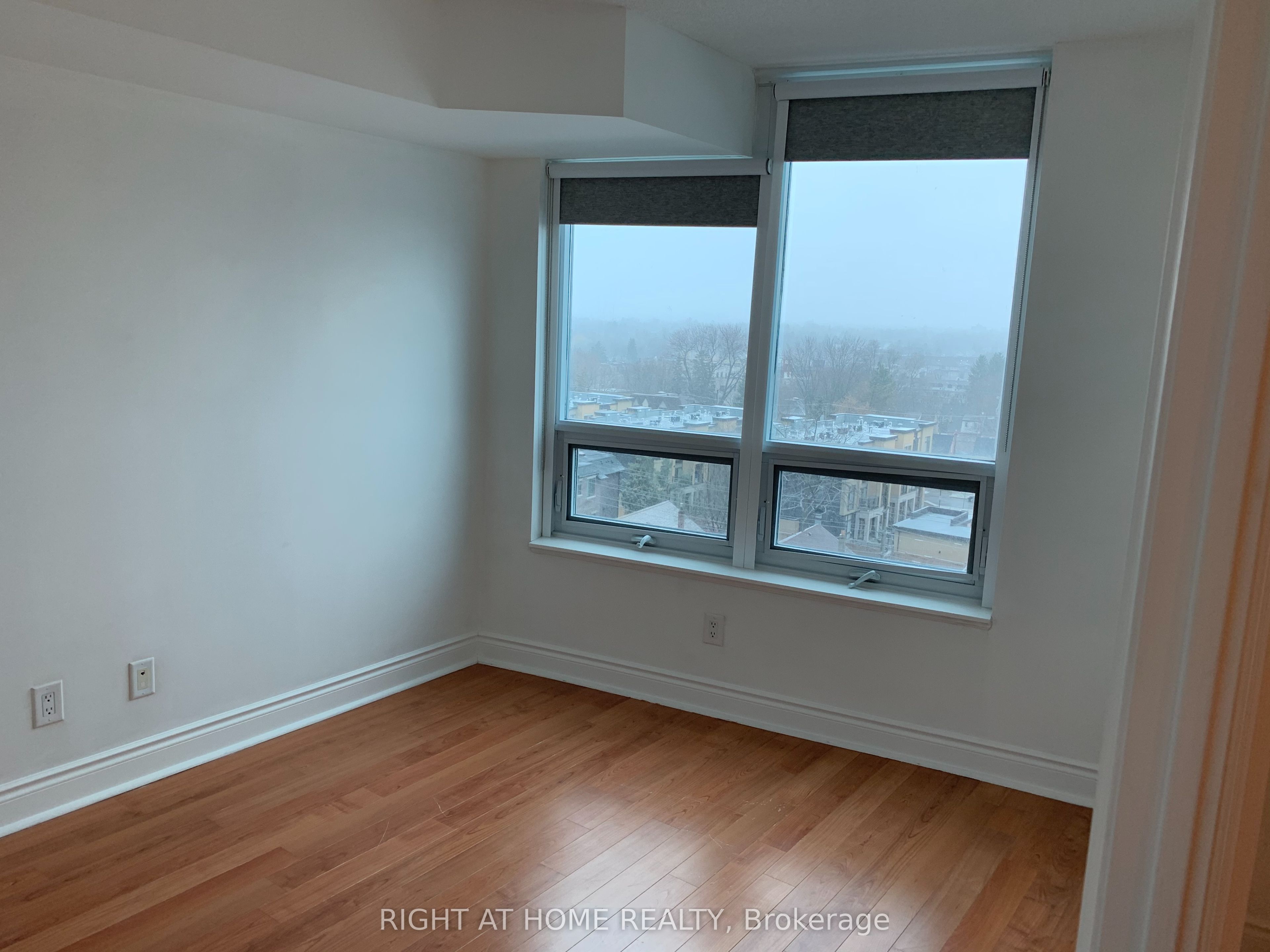25 Greenview Avenue 815, Toronto, ON M2M 0A5 photo 5