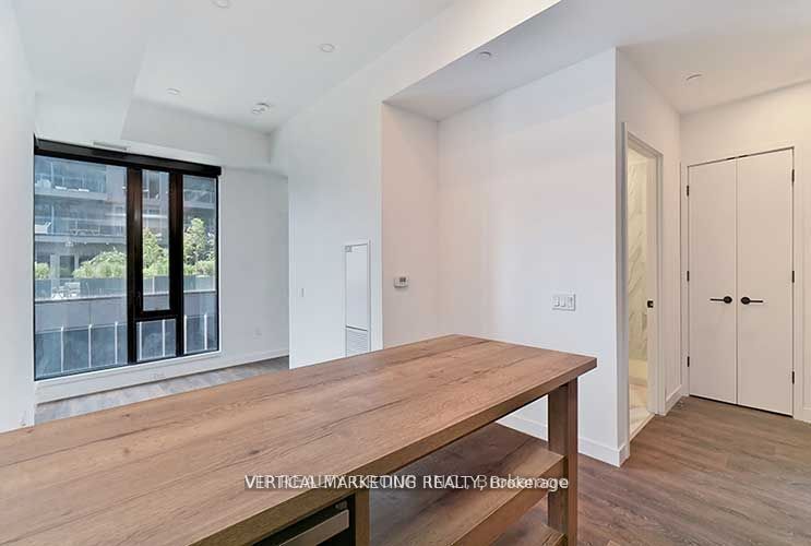 505 Richmond Street W 423, Toronto, ON M5V 0P4 photo 4