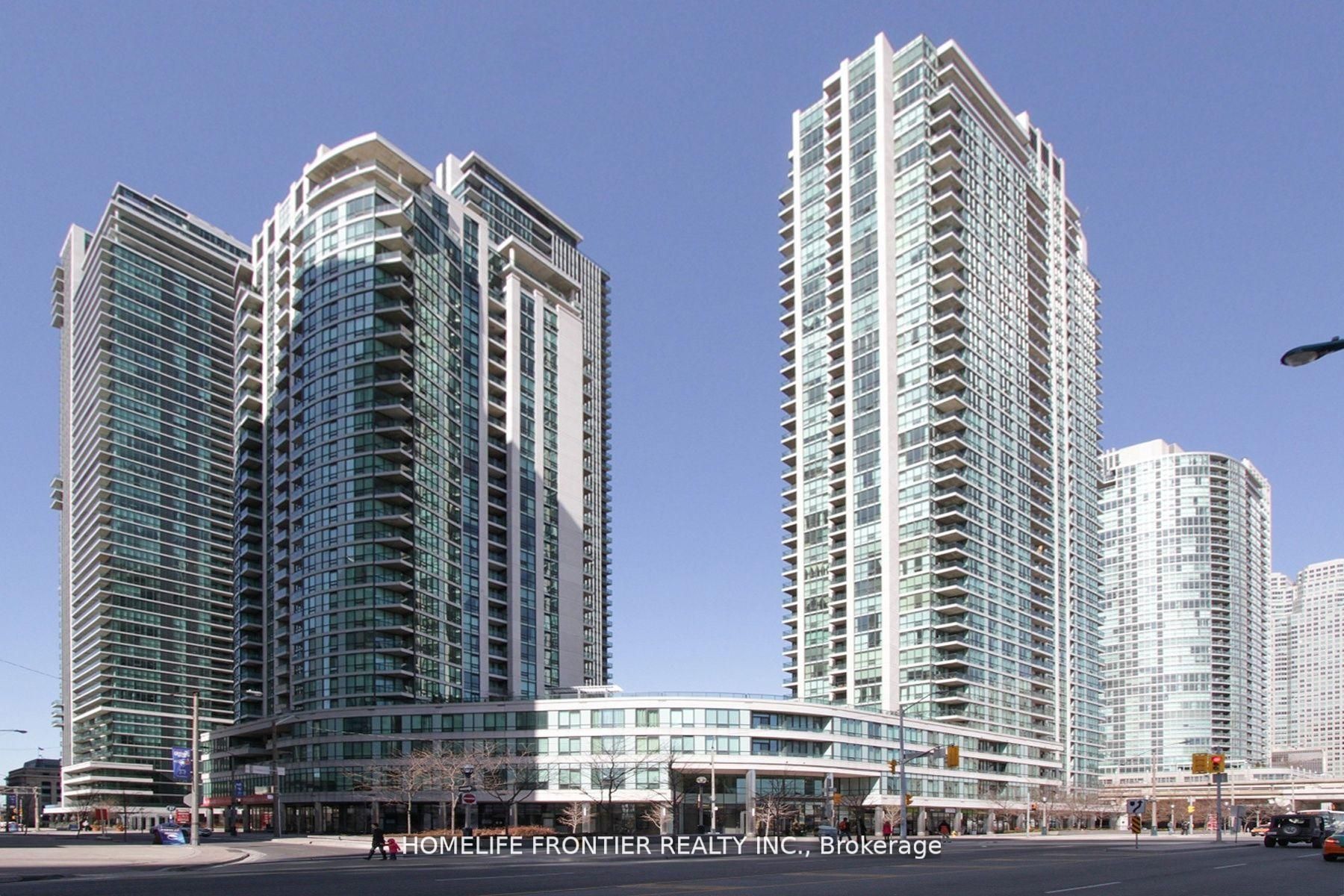 16 Yonge Street 2303, Toronto, ON M5E 2A1