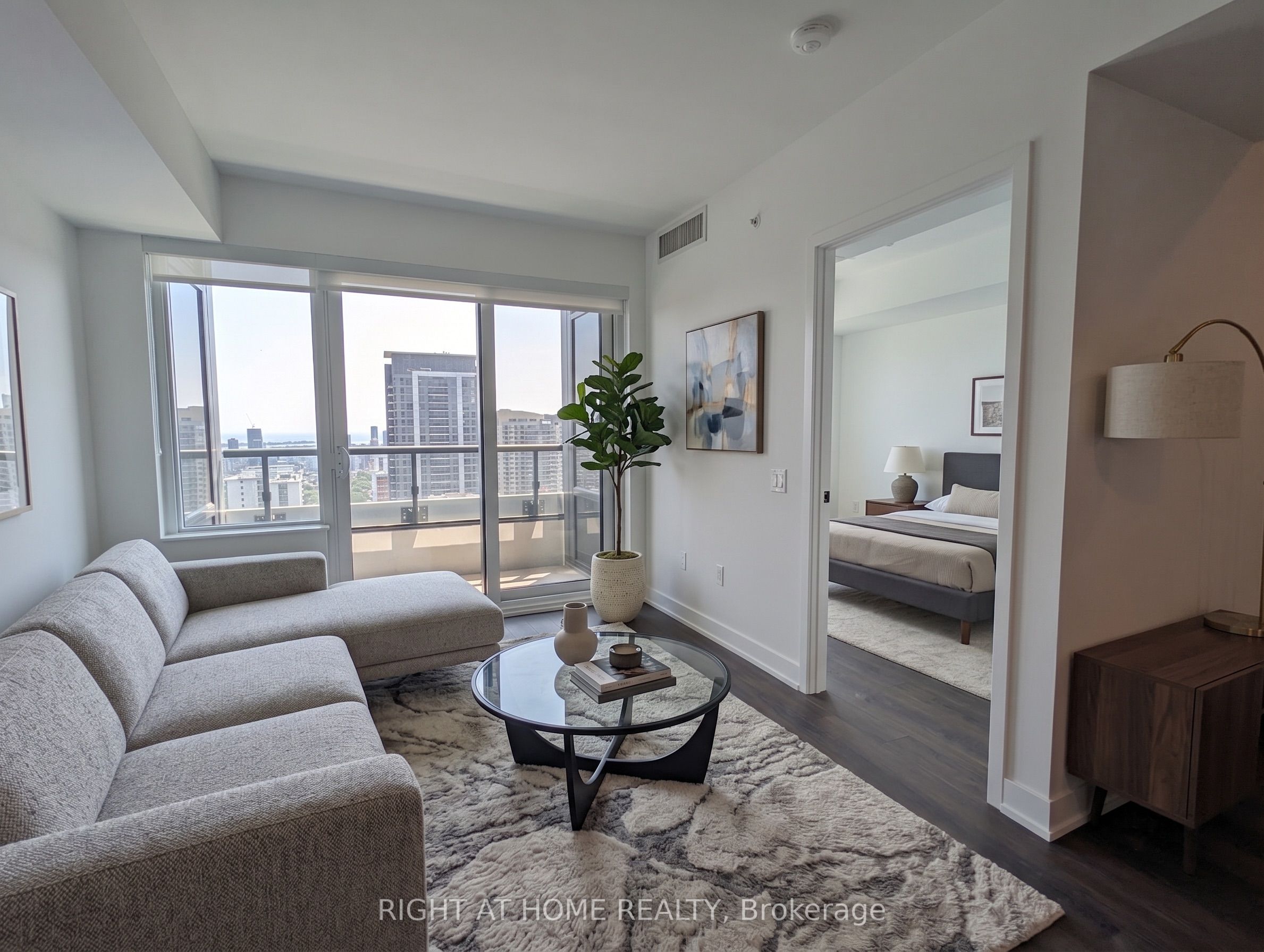 609 Sherbourne Street 3610, Toronto, ON L4X 0A4