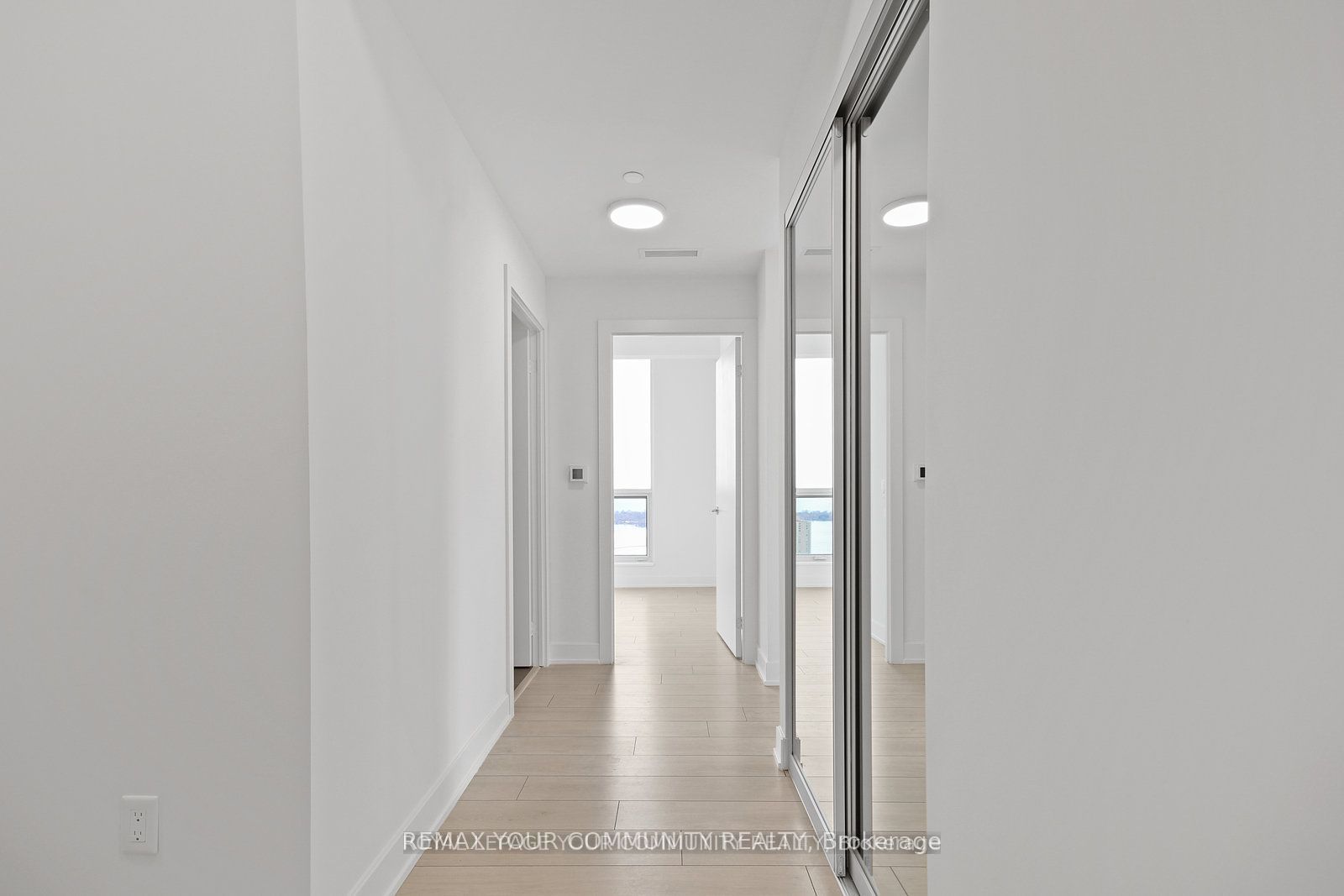 35 Mercer Street 3410, Toronto, ON M5V 0V1 photo 5