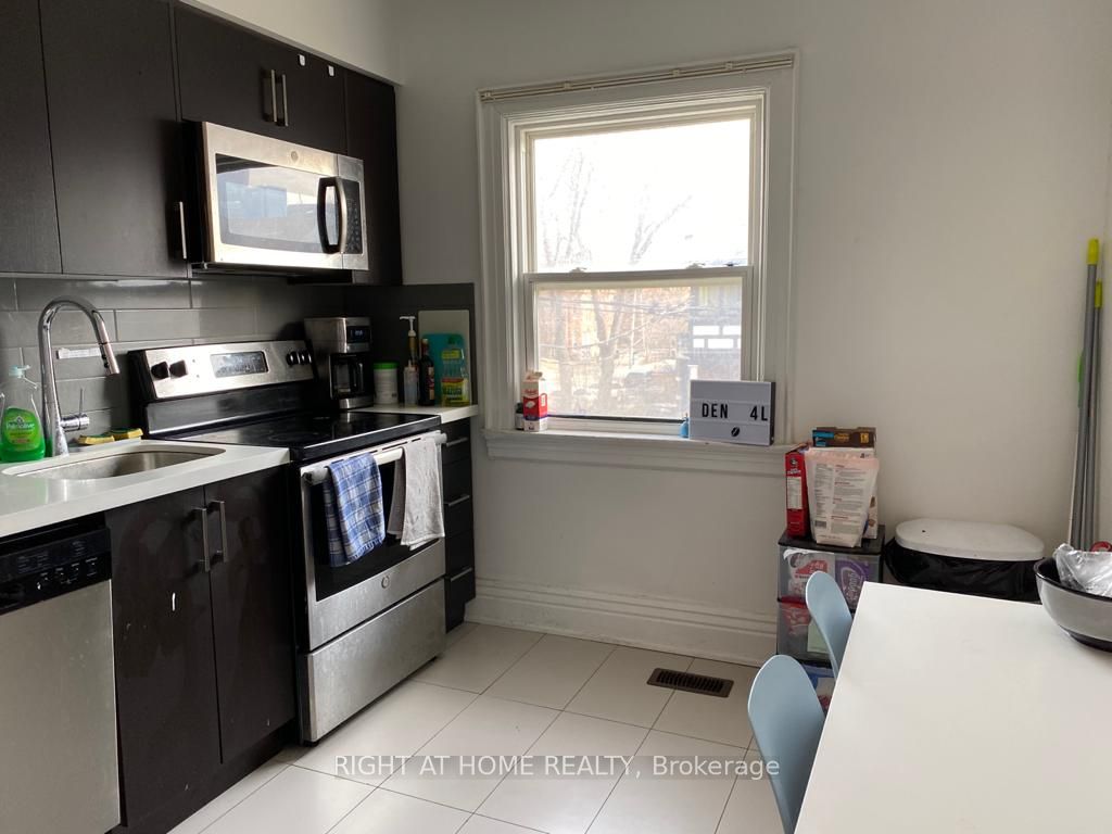 134 Huron Street 2, Toronto, ON M5T 2B2 photo 5